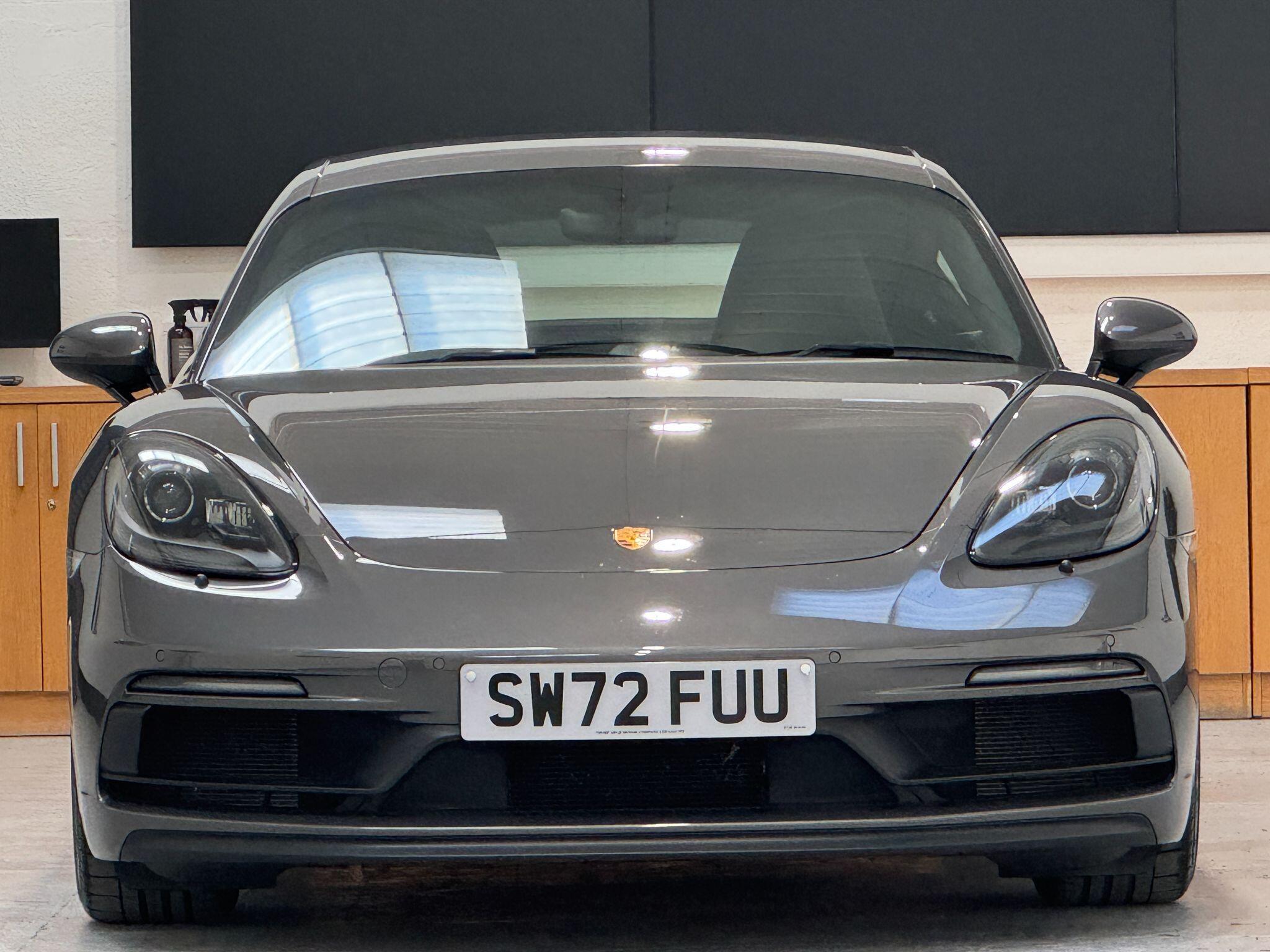 Porsche 718 Cayman - Image 6