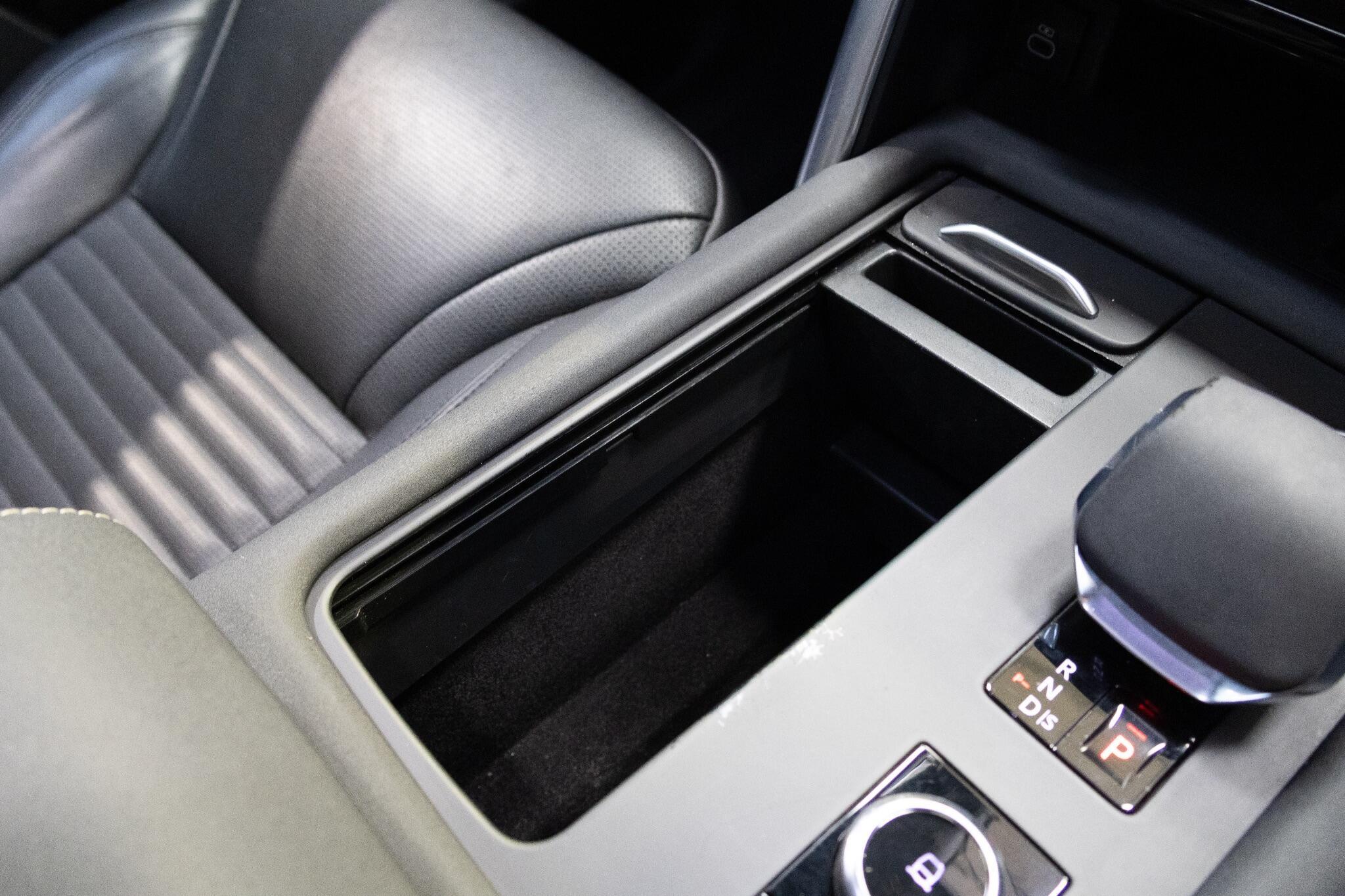 Land Rover Discovery - Image 34