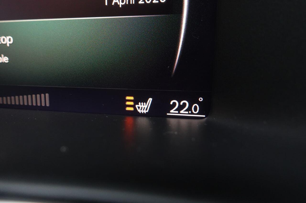 Volvo V40 - Image 29