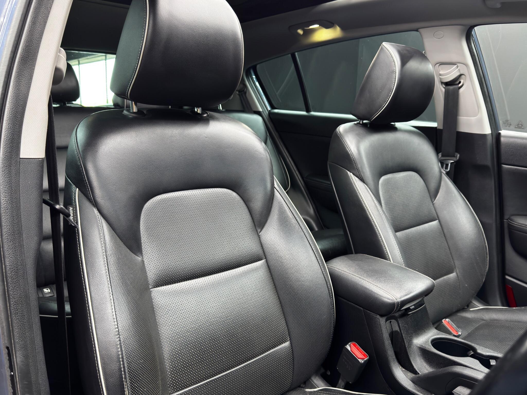 Kia Sportage - Image 12