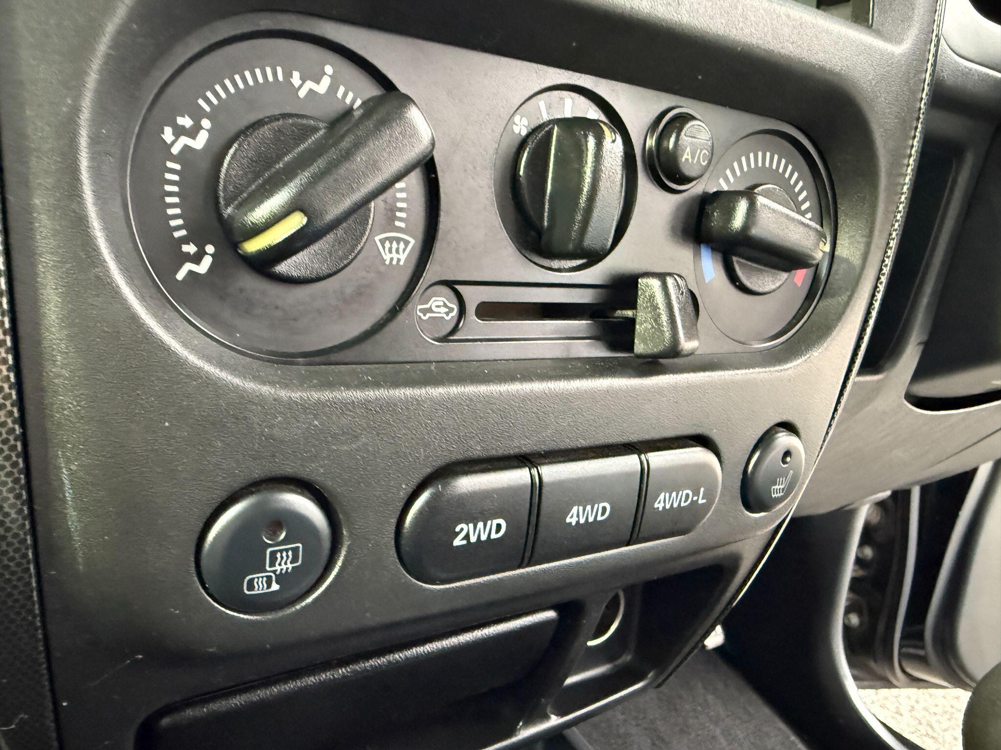 Suzuki Jimny - Image 52