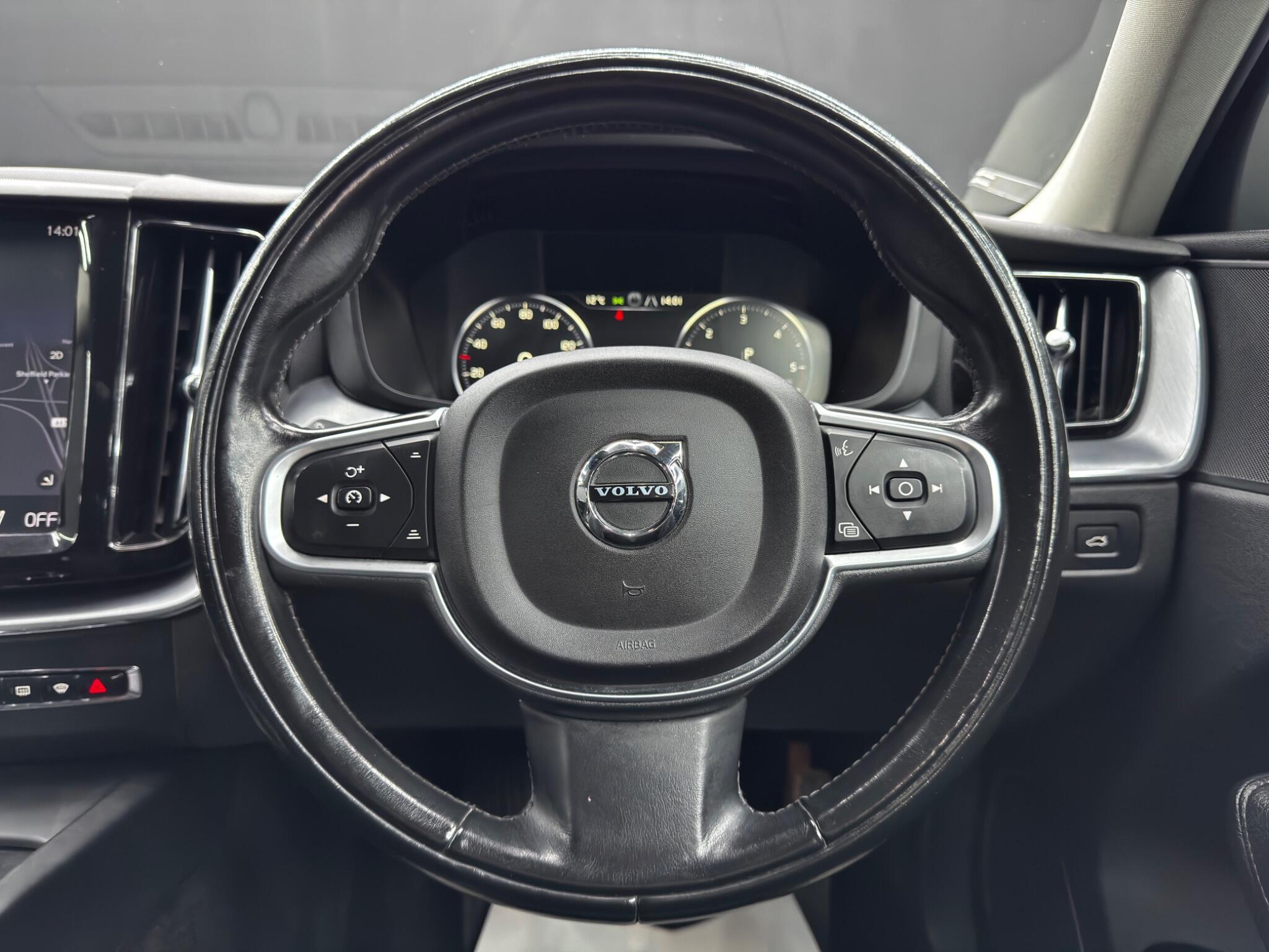 Volvo XC60 - Image 19