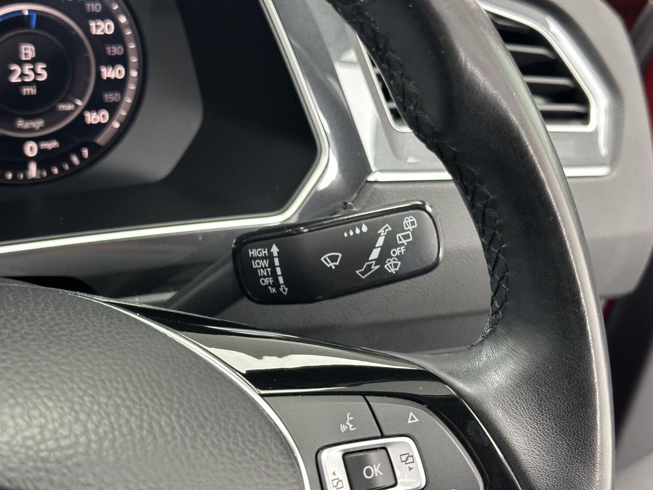 Volkswagen Tiguan - Image 22