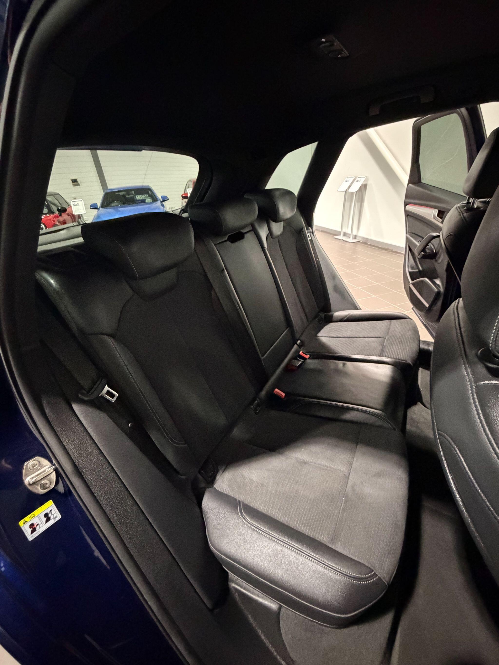 Audi Q5 - Image 14