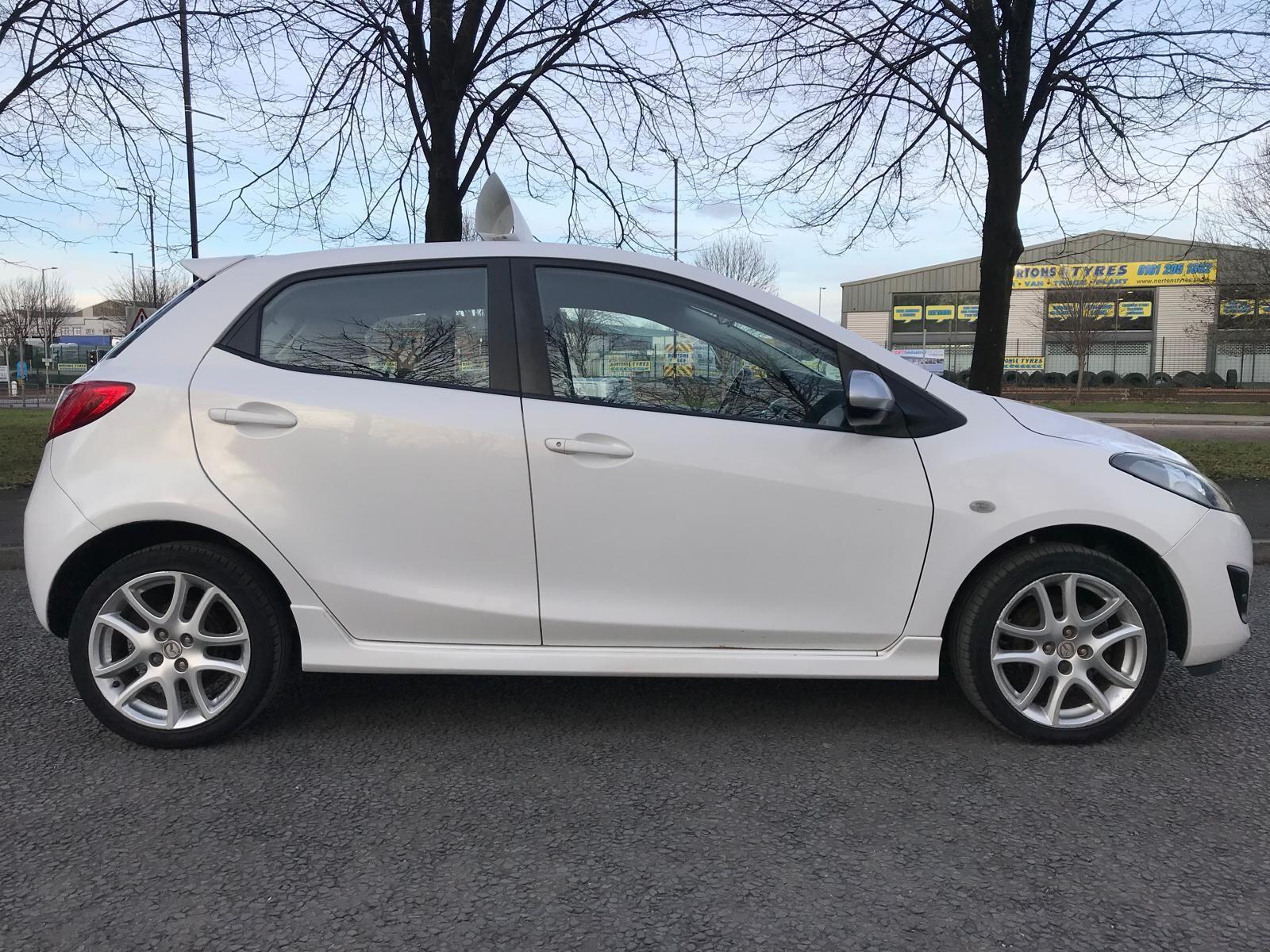 Mazda MAZDA2 - Image 6