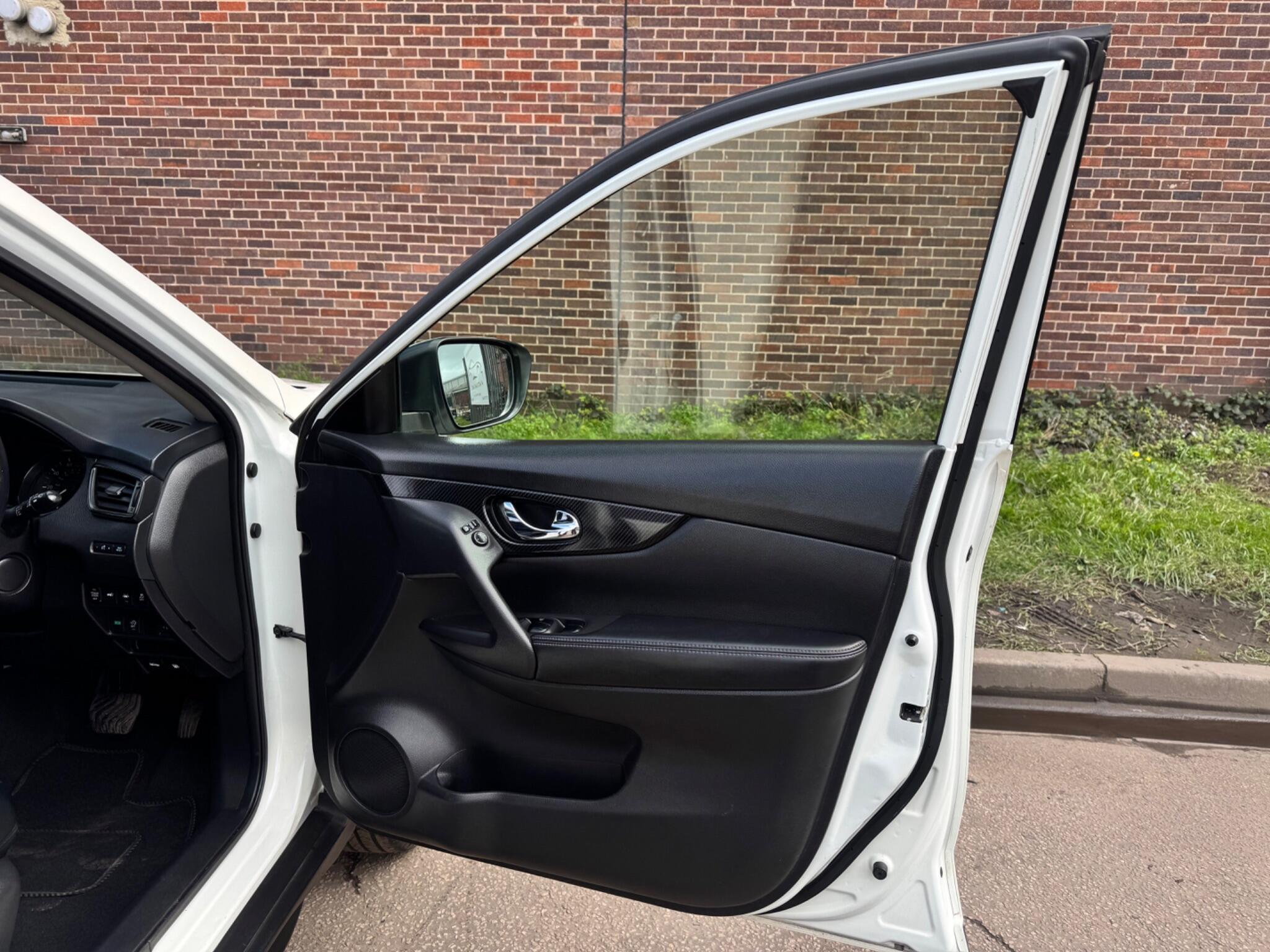 Nissan X-Trail - Image 39