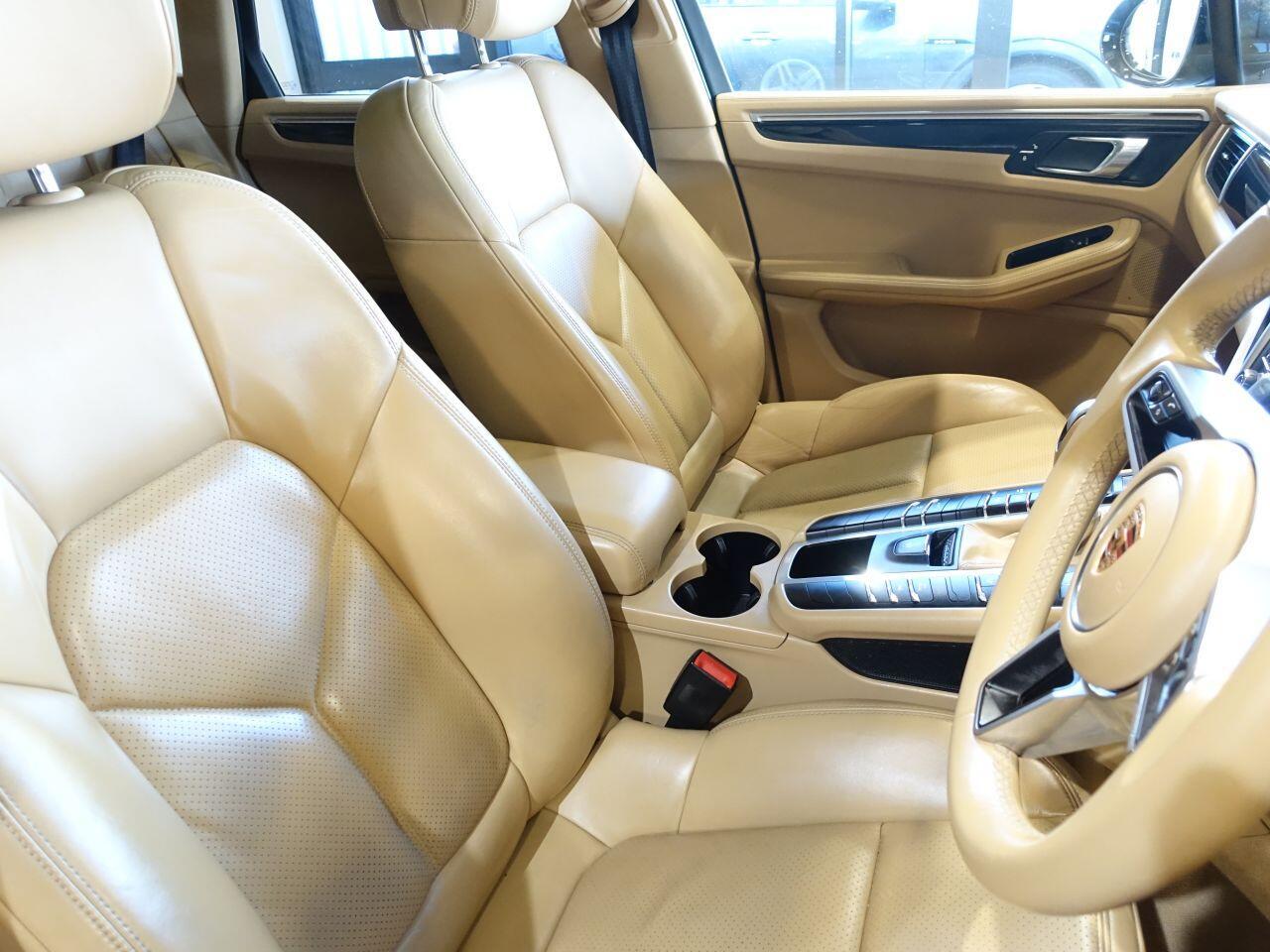 Porsche Macan - Image 14
