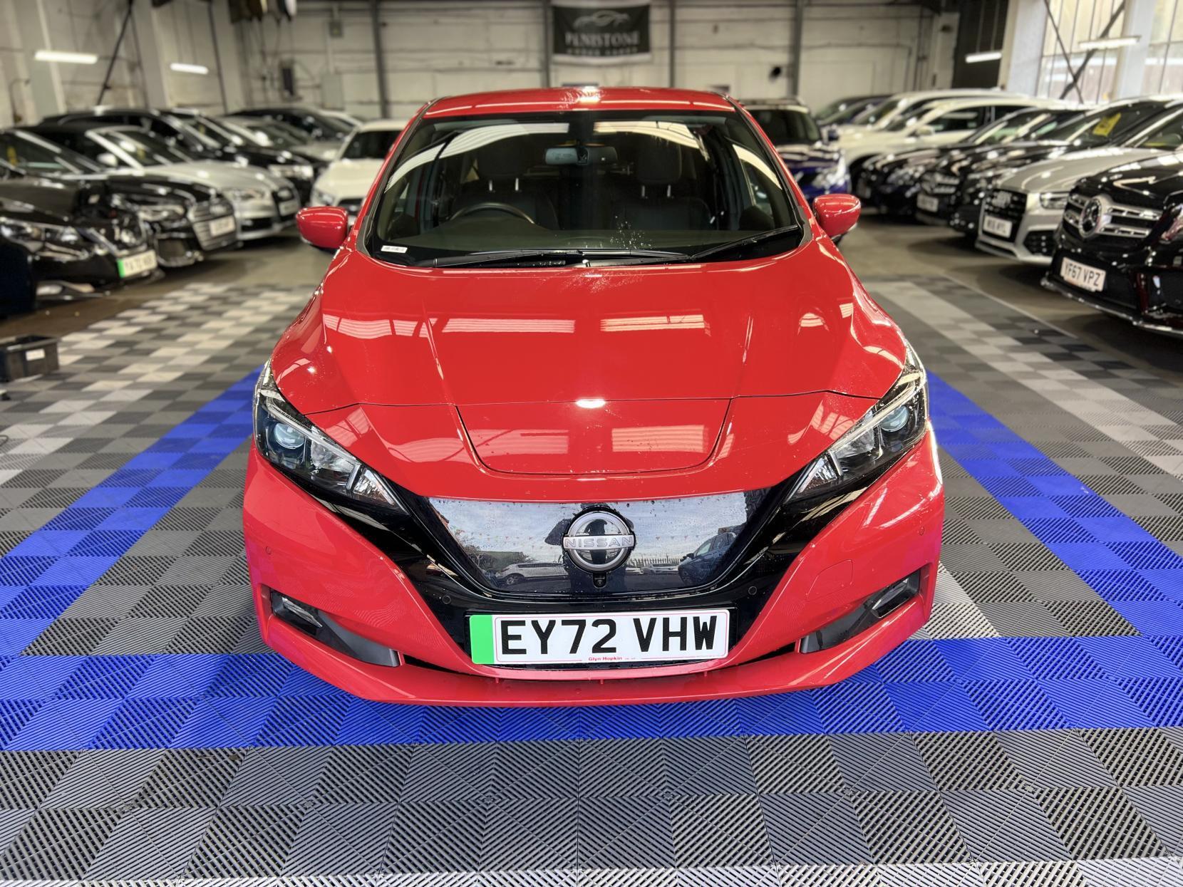 Nissan Leaf - Image 18