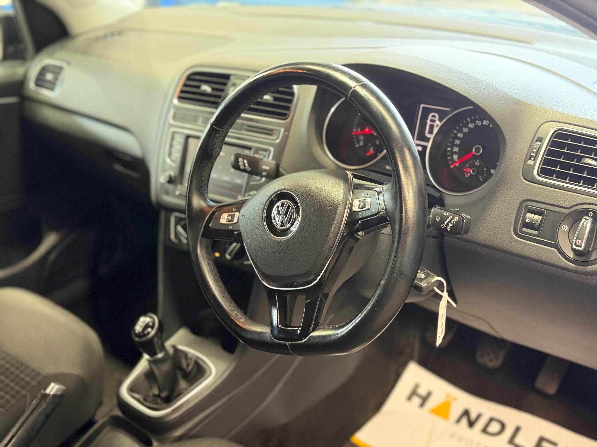 Volkswagen Polo - Image 19