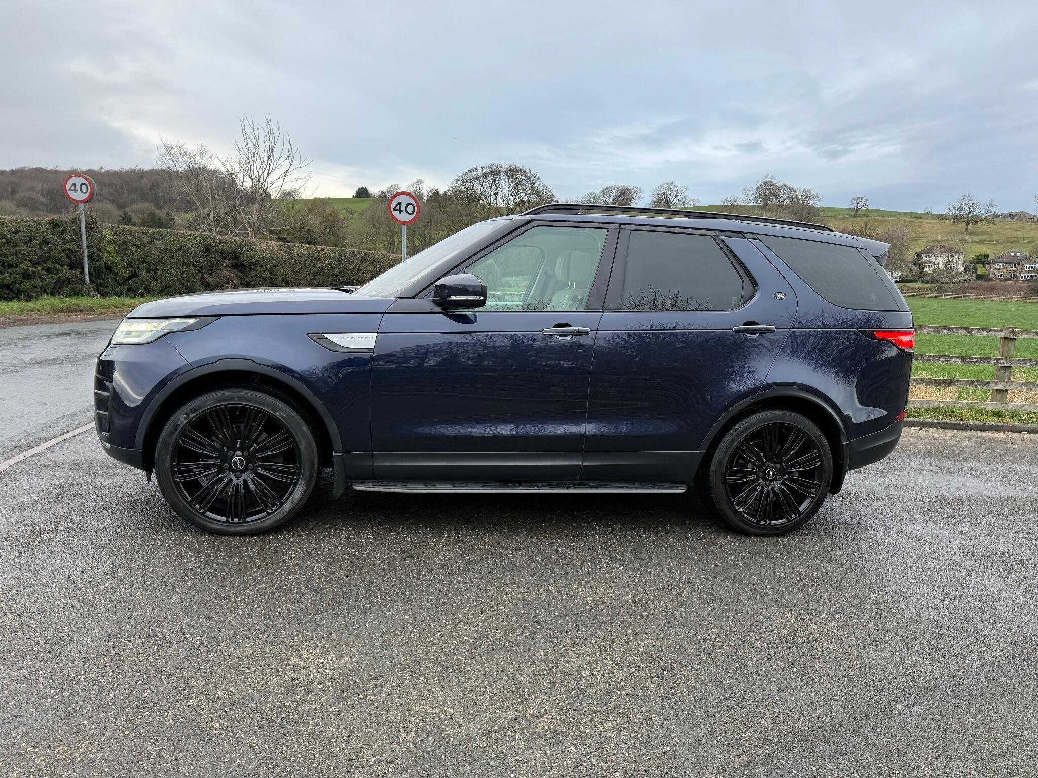 Land Rover Discovery - Image 13