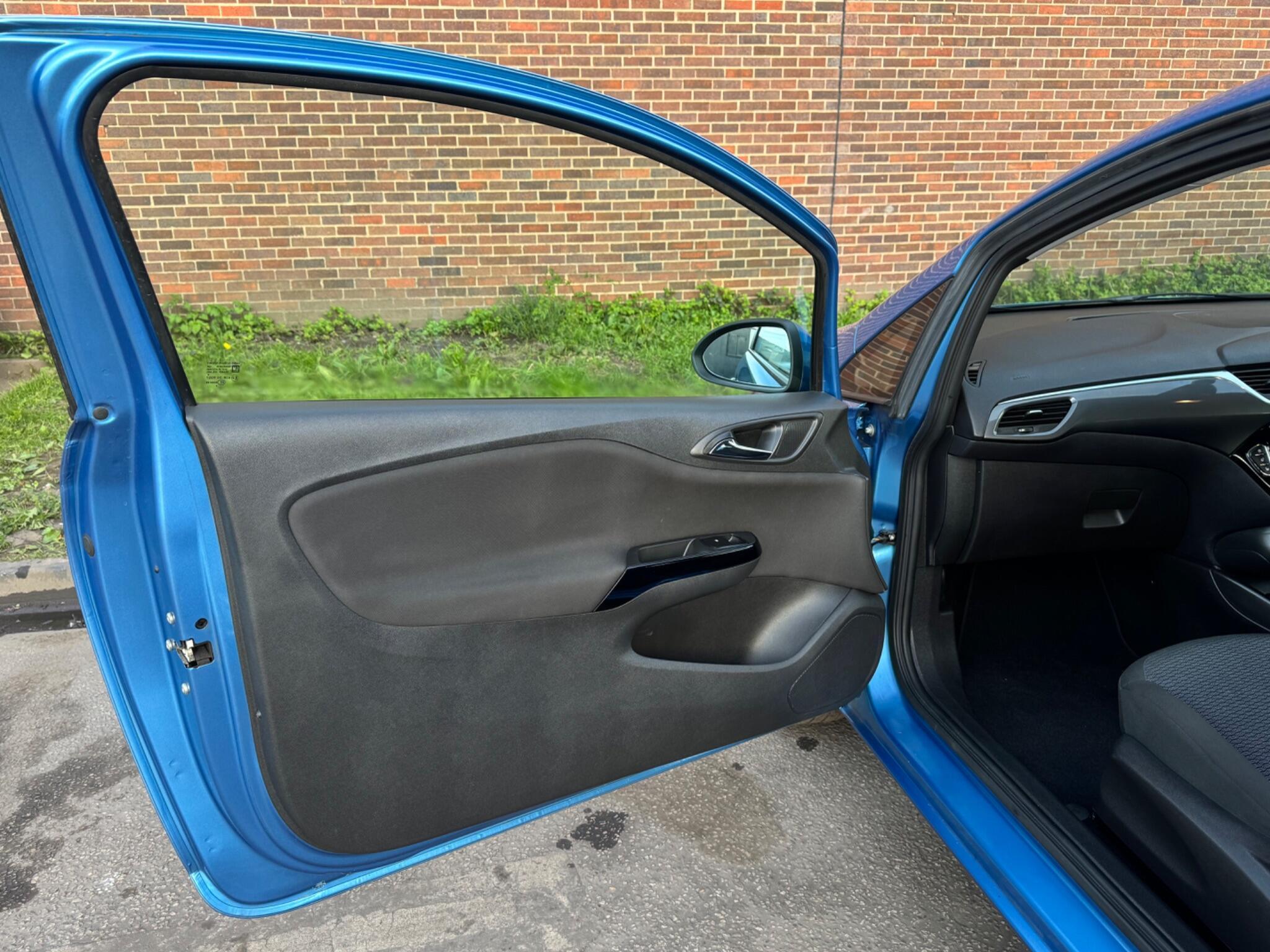 Vauxhall Corsa - Image 33