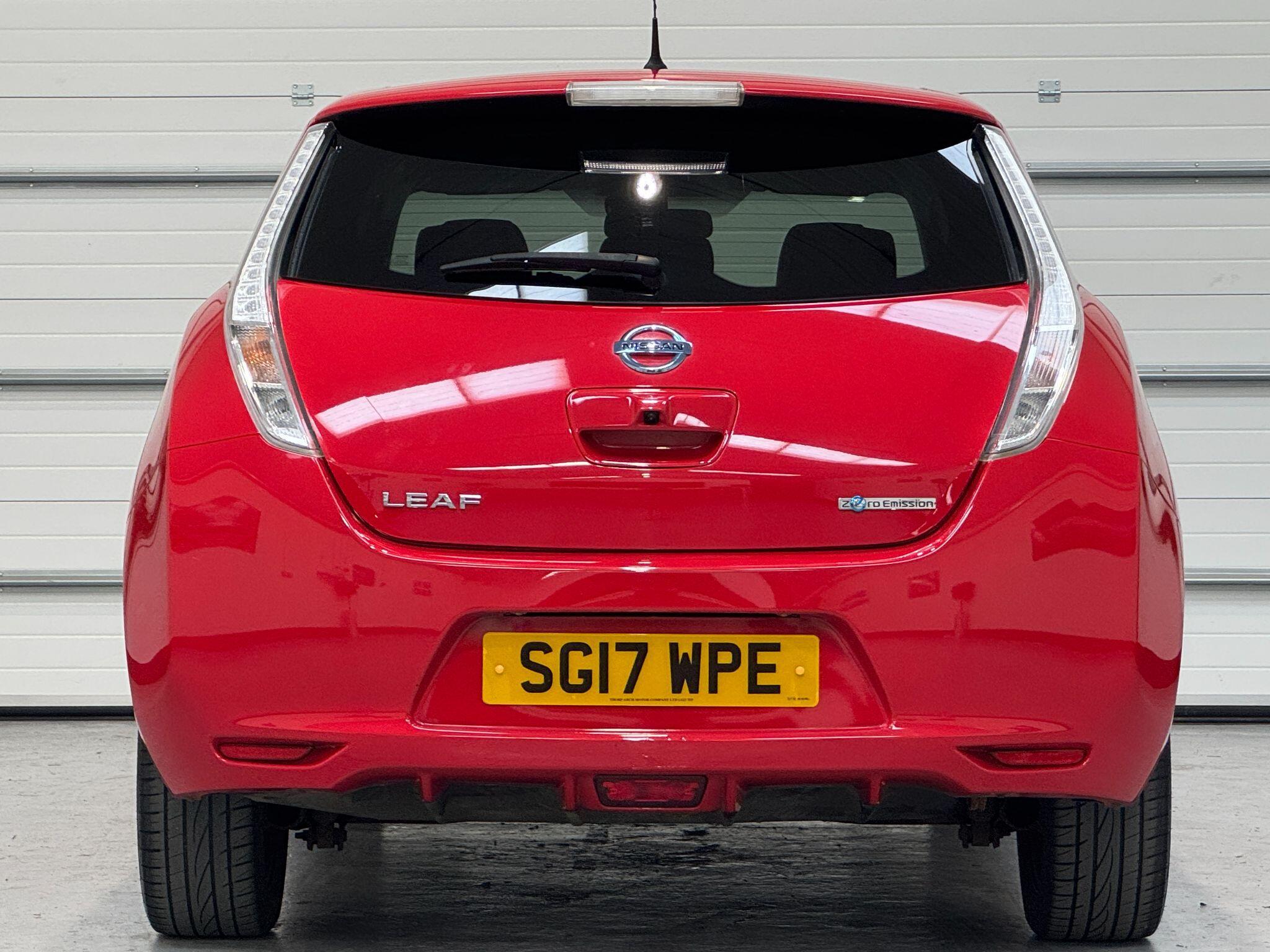 Nissan Leaf - Image 13