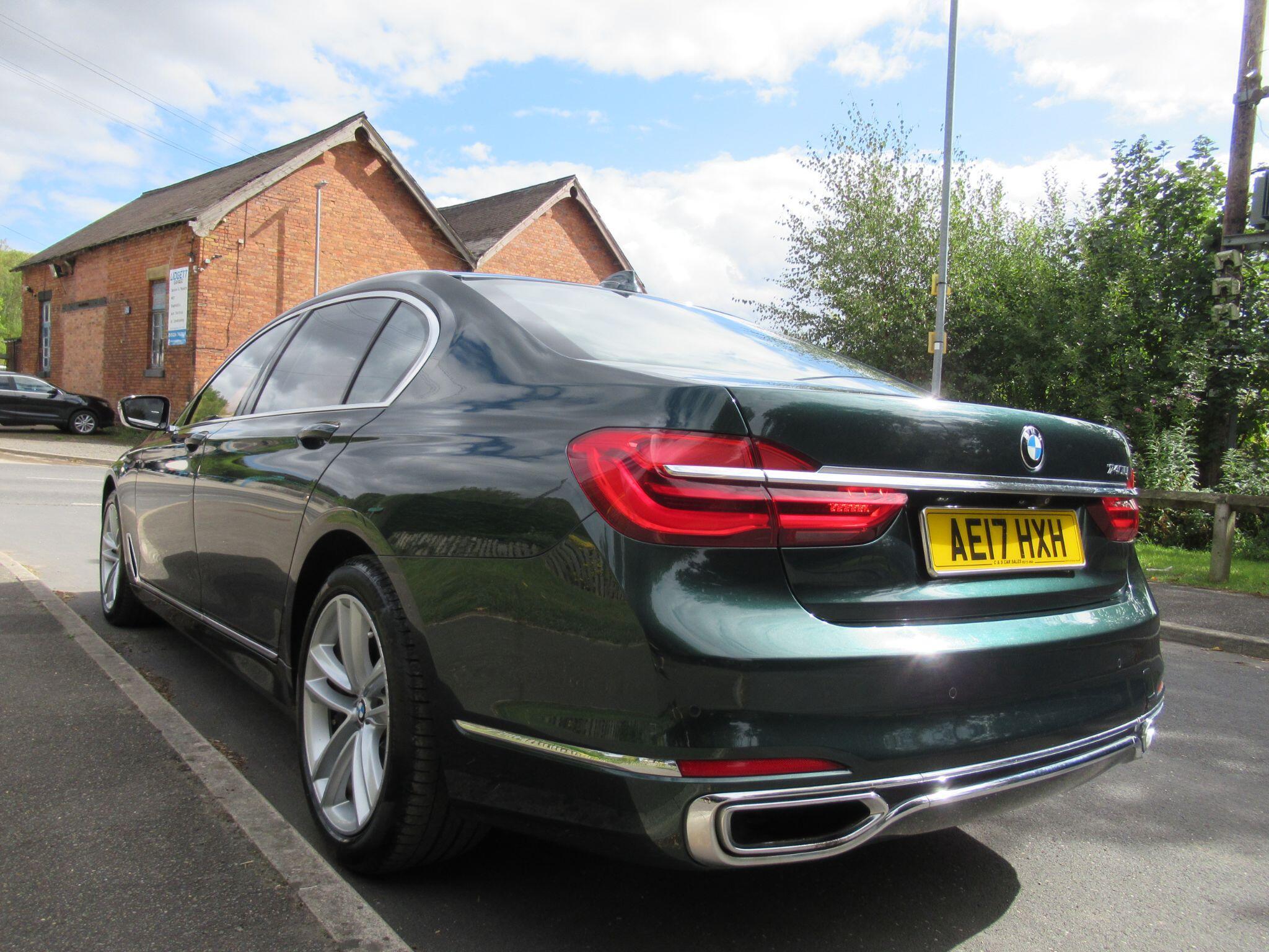 BMW 7 Series - Image 5