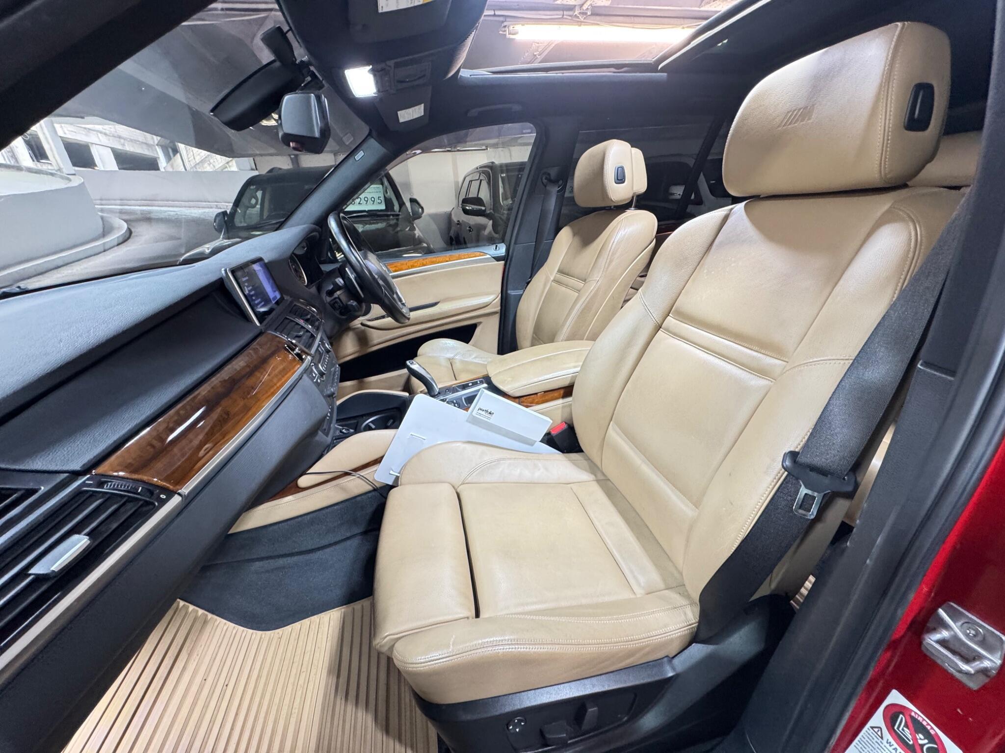 BMW X5 M - Image 11