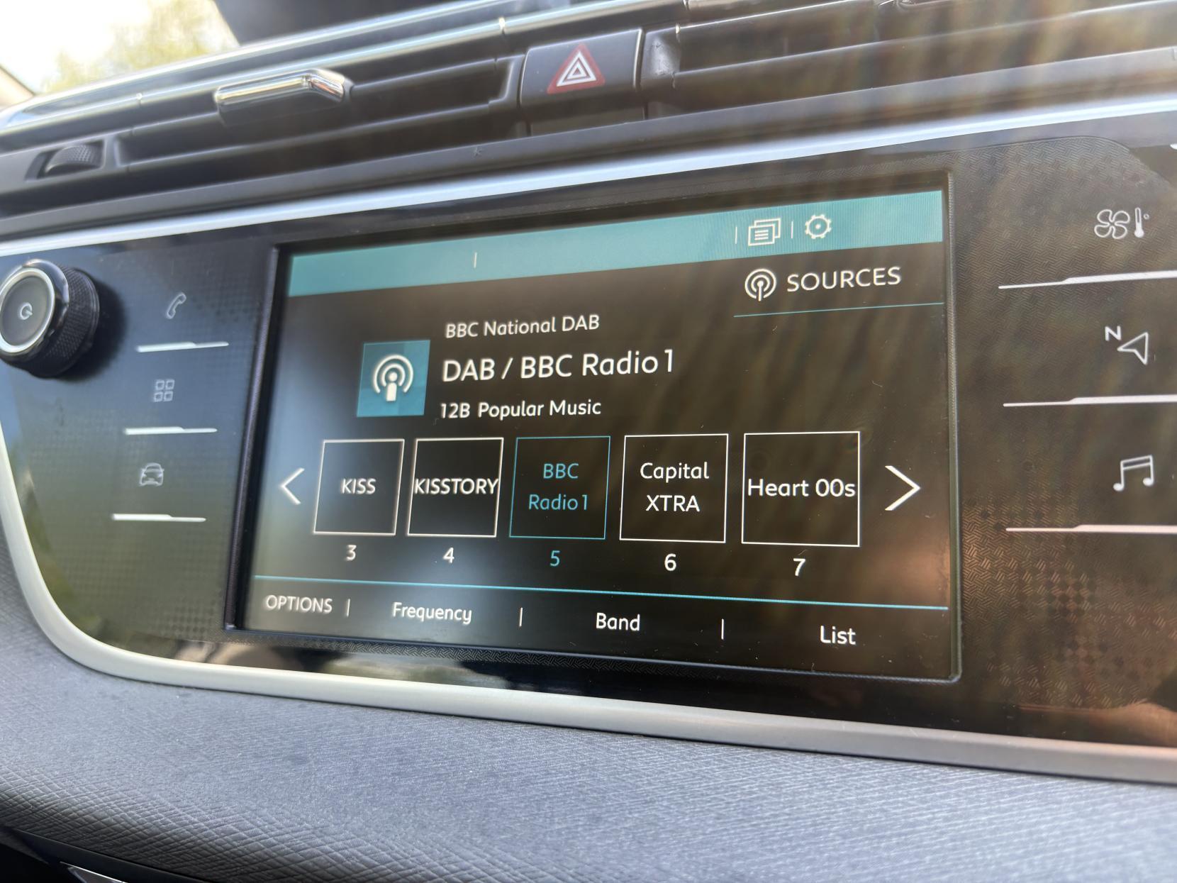 Citroen Grand C4 Picasso - Image 40