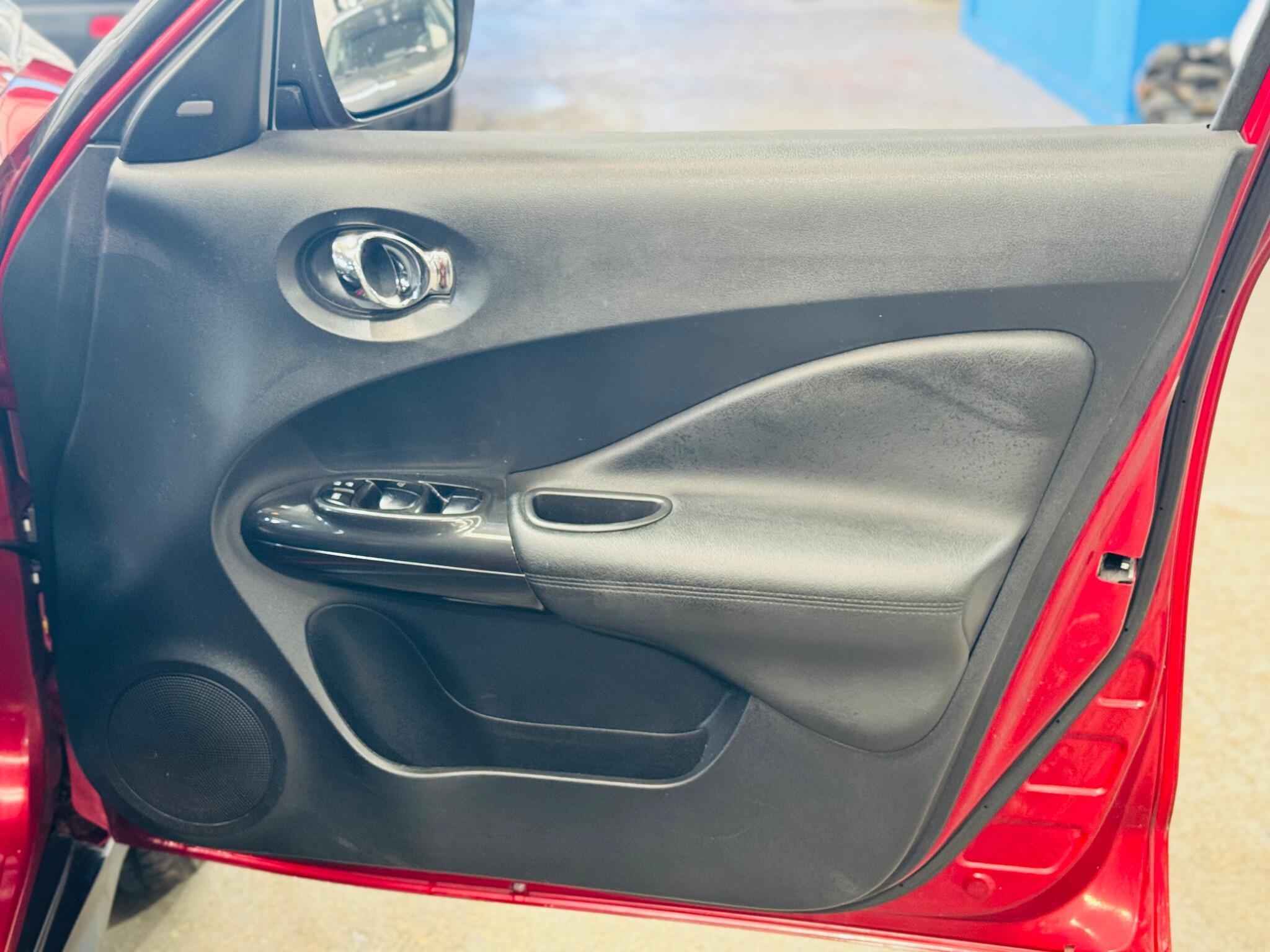 Nissan Juke - Image 27