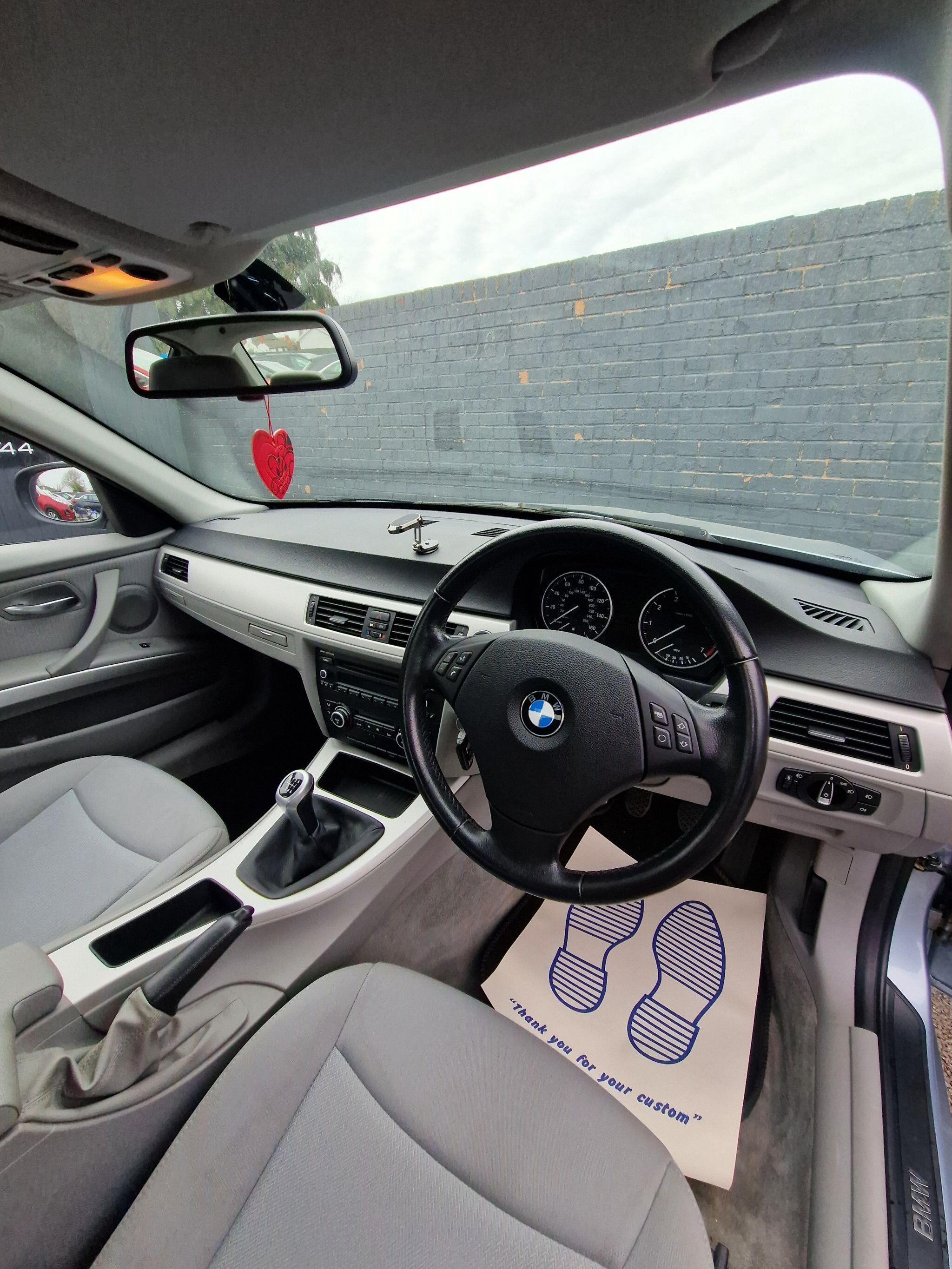 BMW 3 Series - Image 15