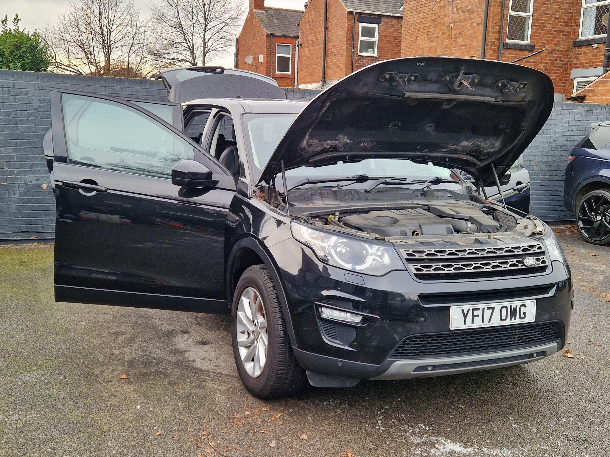 Land Rover DISCOVERY SPORT - Image 12