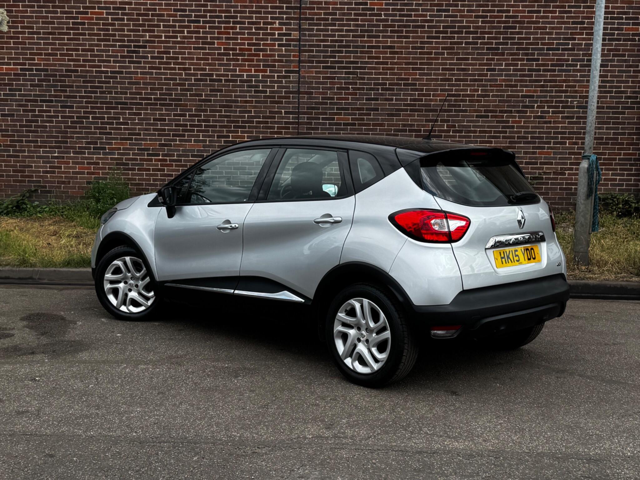 Renault Captur - Image 11