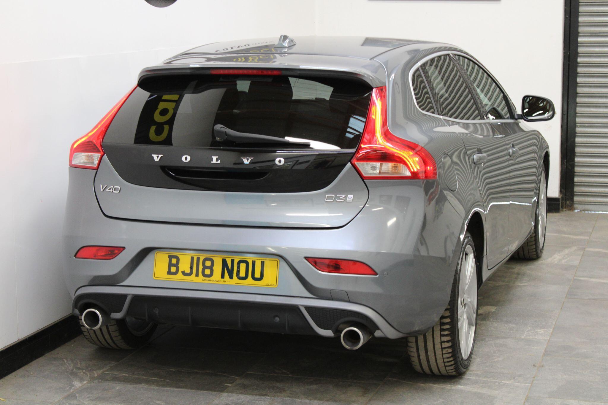 Volvo V40 - Image 13