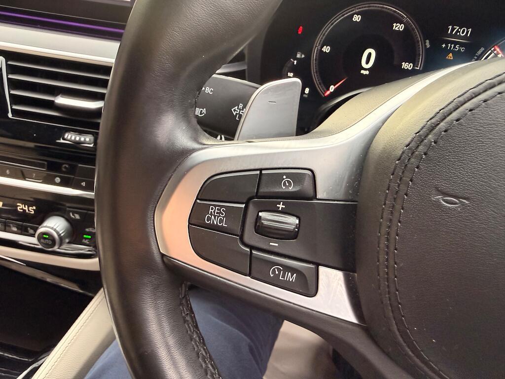 BMW 5 Series - Image 46