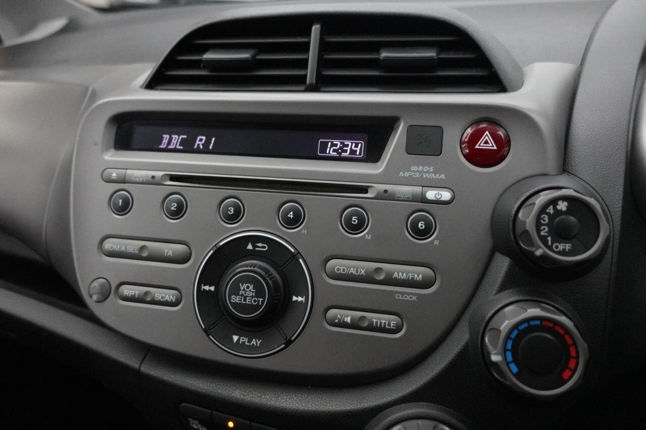 Honda Jazz - Image 3