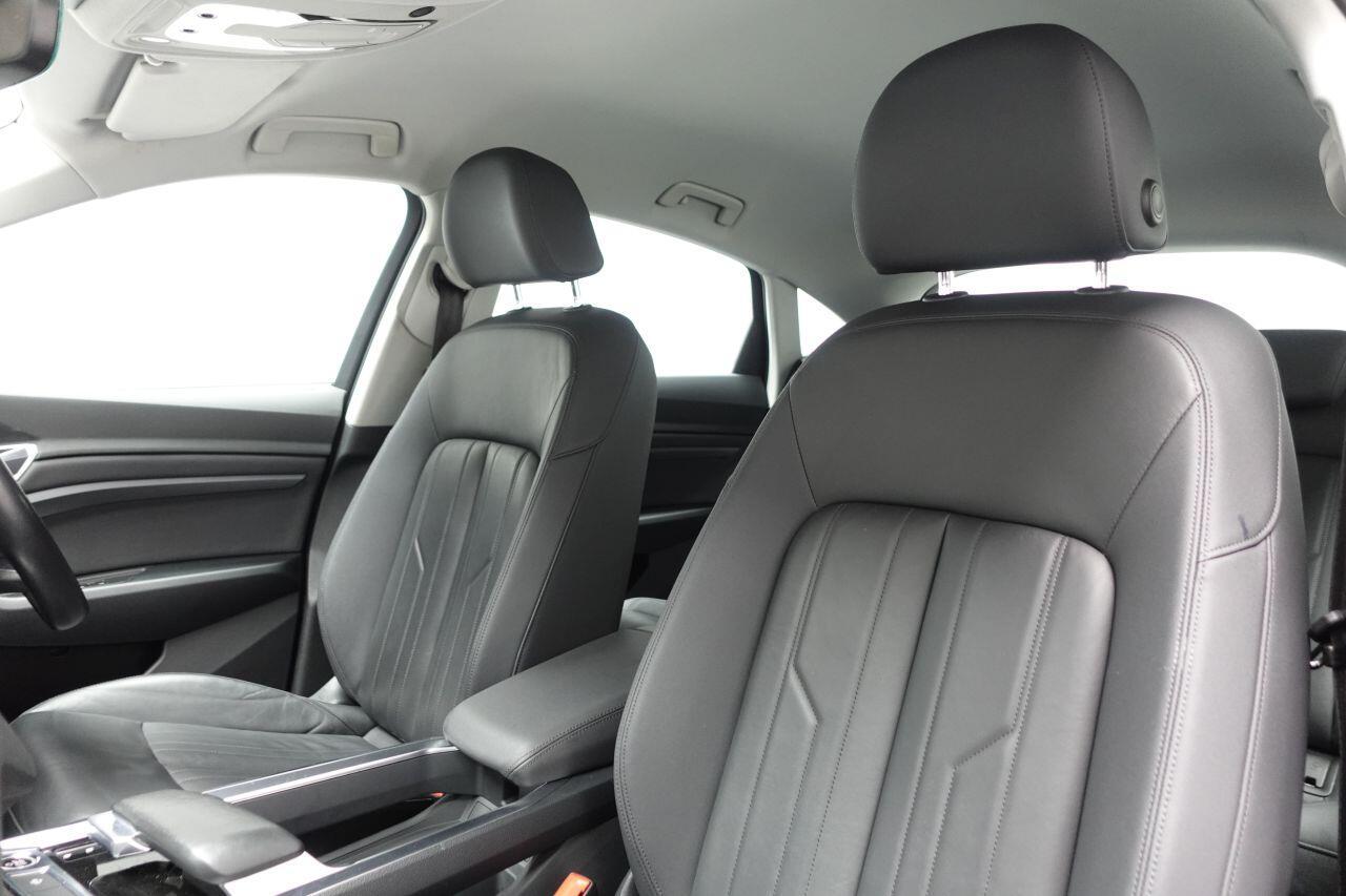 Audi E-Tron - Image 13