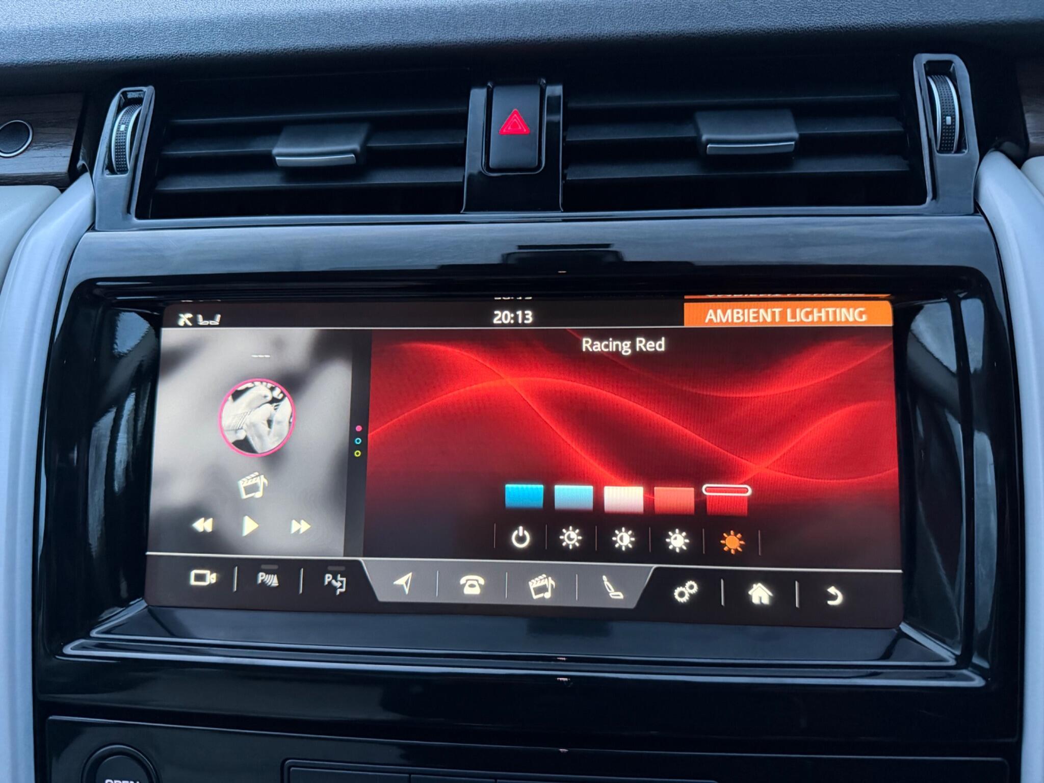 Land Rover Discovery - Image 80