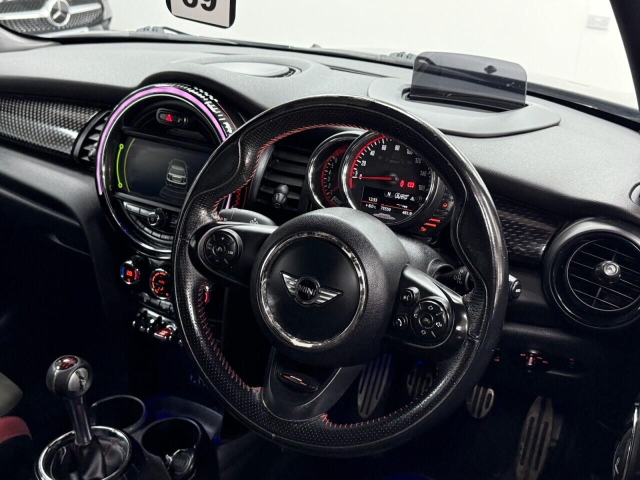 MINI Hatch - Image 12