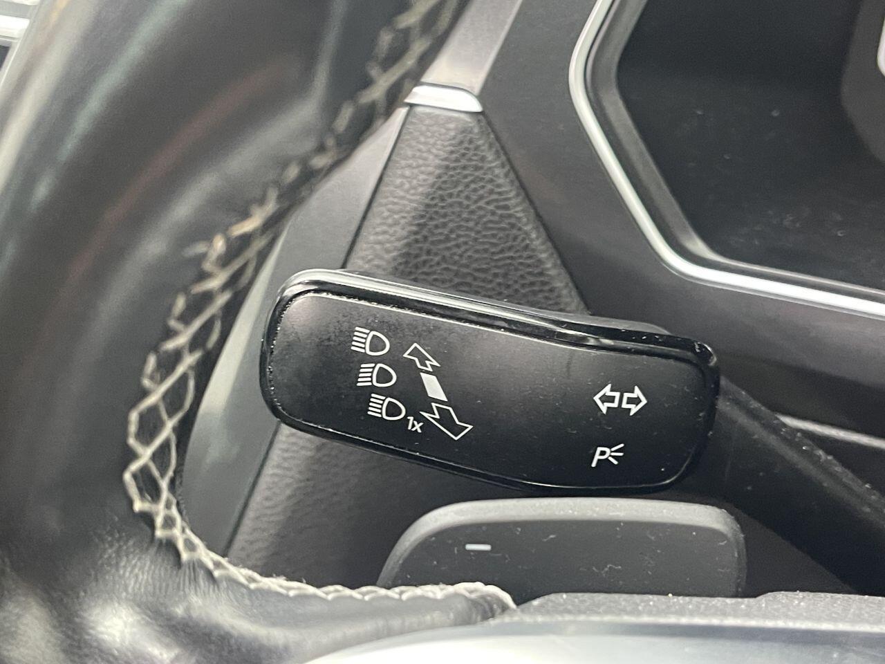 Volkswagen Tiguan - Image 21