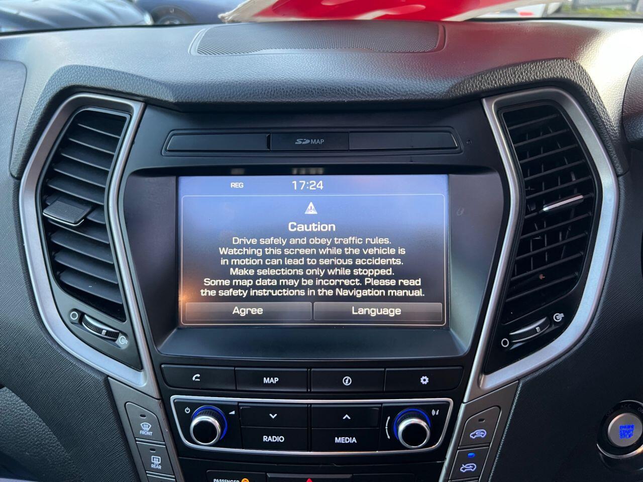 Hyundai Santa Fe - Image 35