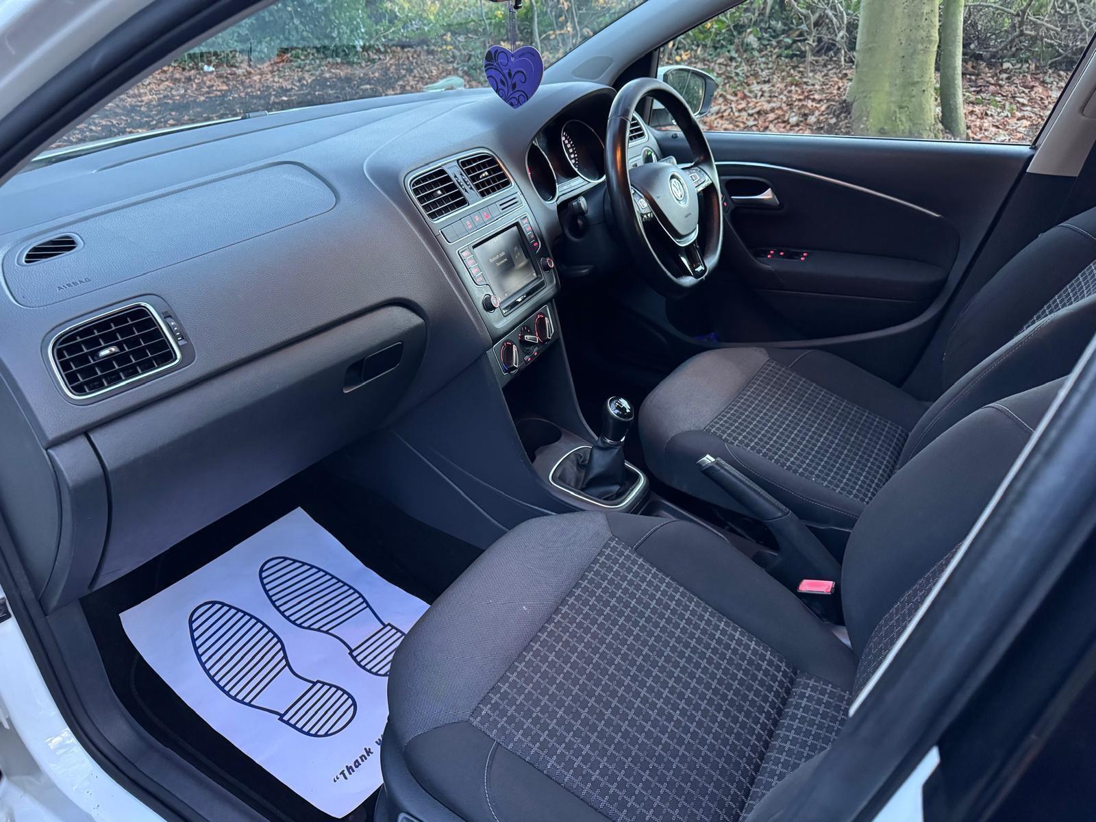 Volkswagen Polo - Image 17