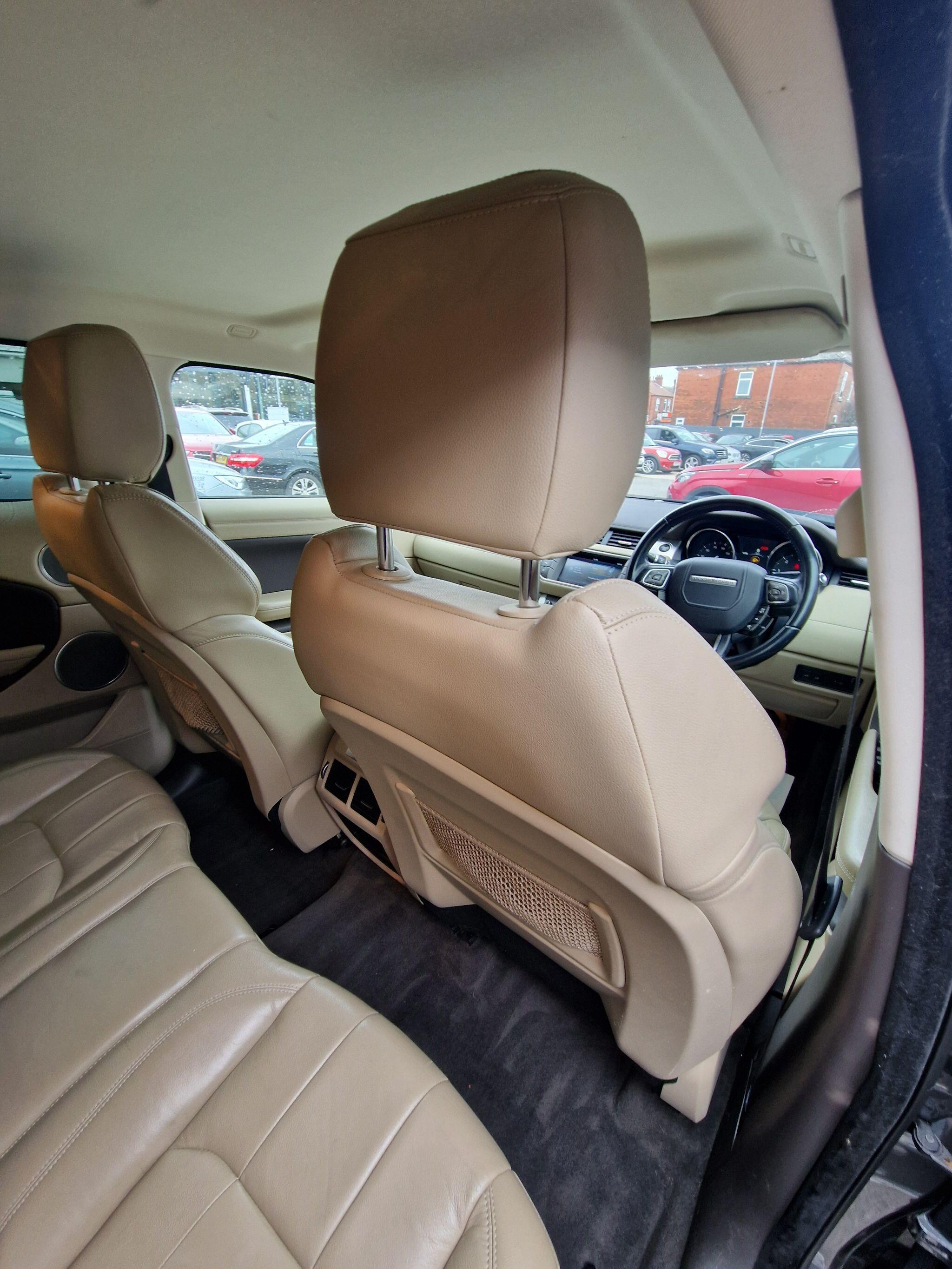 Land Rover Range Rover Evoque - Image 44