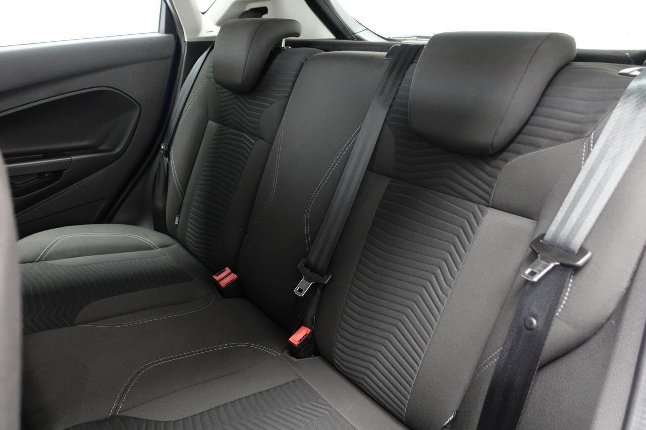 Ford Fiesta - Image 20