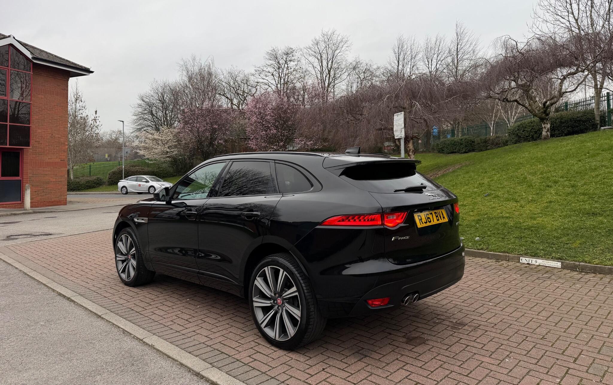 Jaguar F-Pace - Image 31