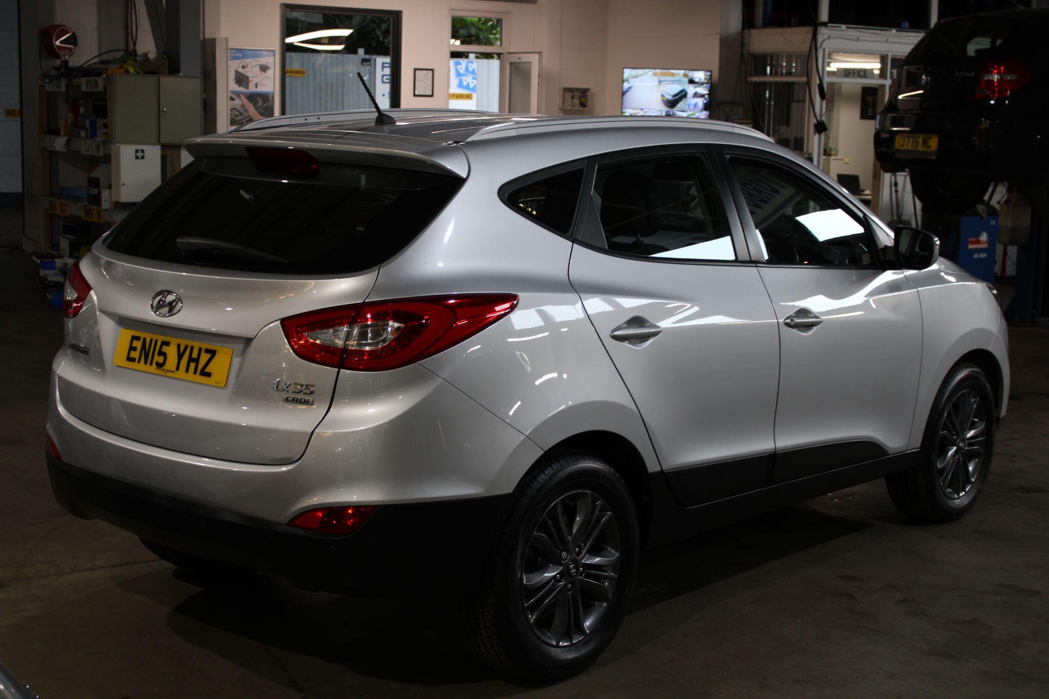 Hyundai ix35 - Image 20