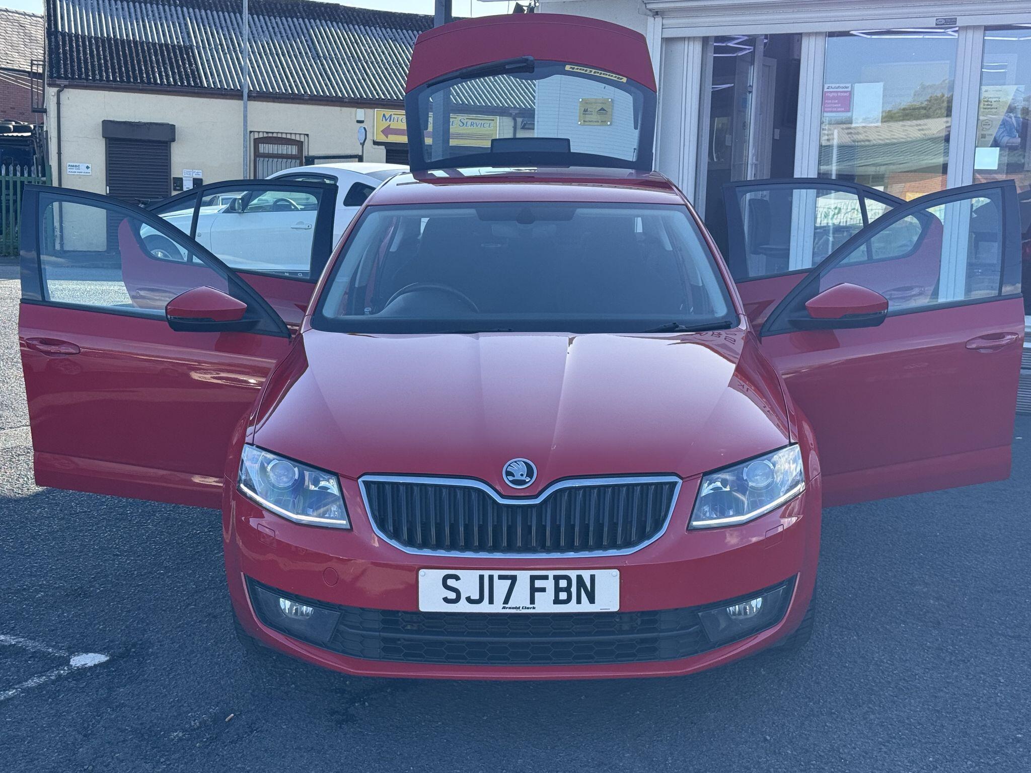Skoda Octavia - Image 18
