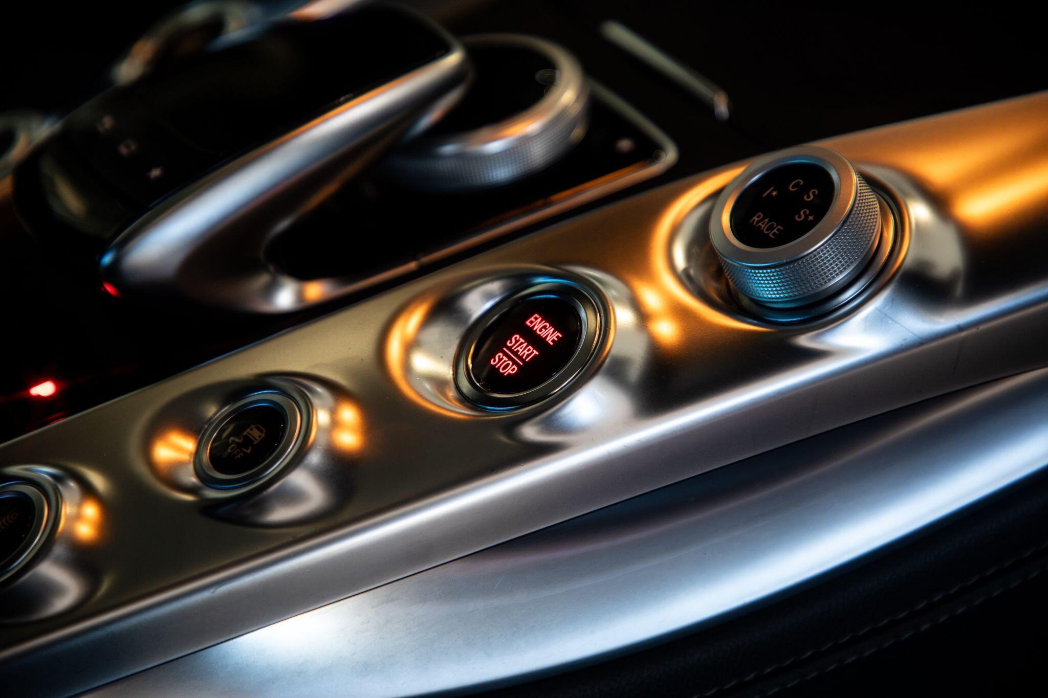 Mercedes AMG GT - Image 4