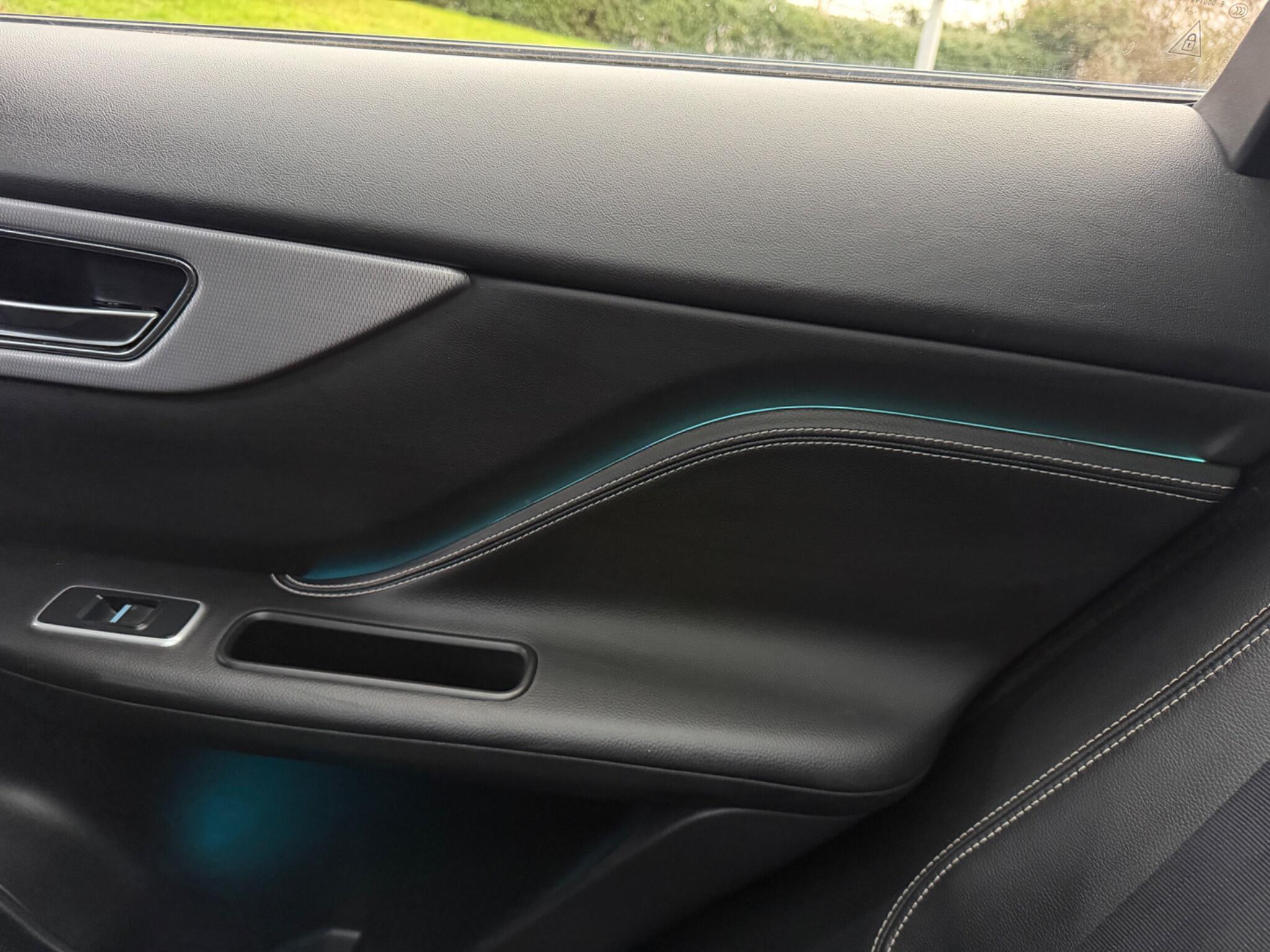 Jaguar F-Pace - Image 55