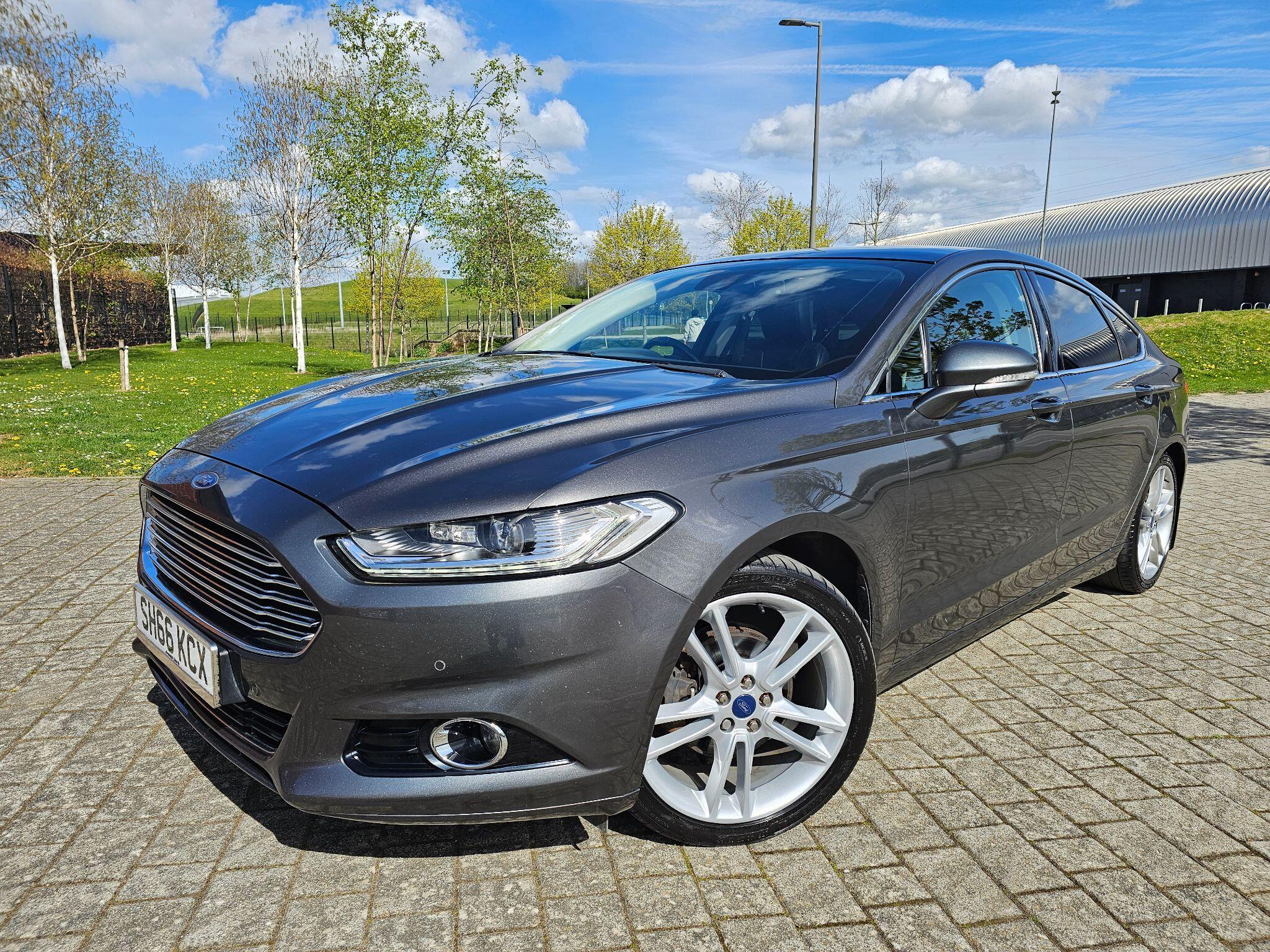 Ford Mondeo - Image 28
