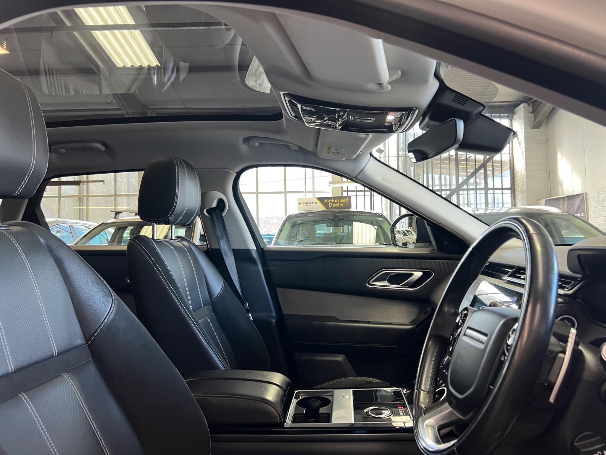 Land Rover Range Rover Velar - Image 20