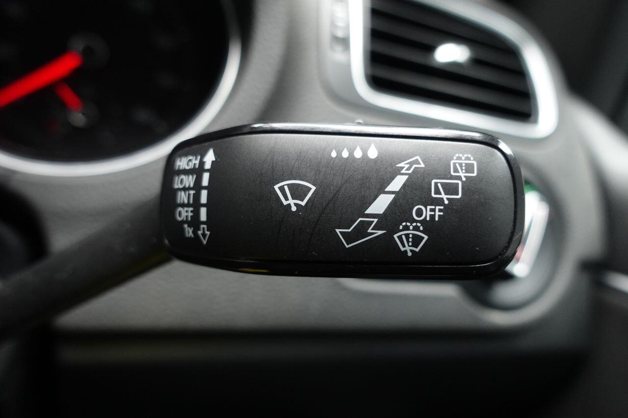 Volkswagen Polo - Image 39