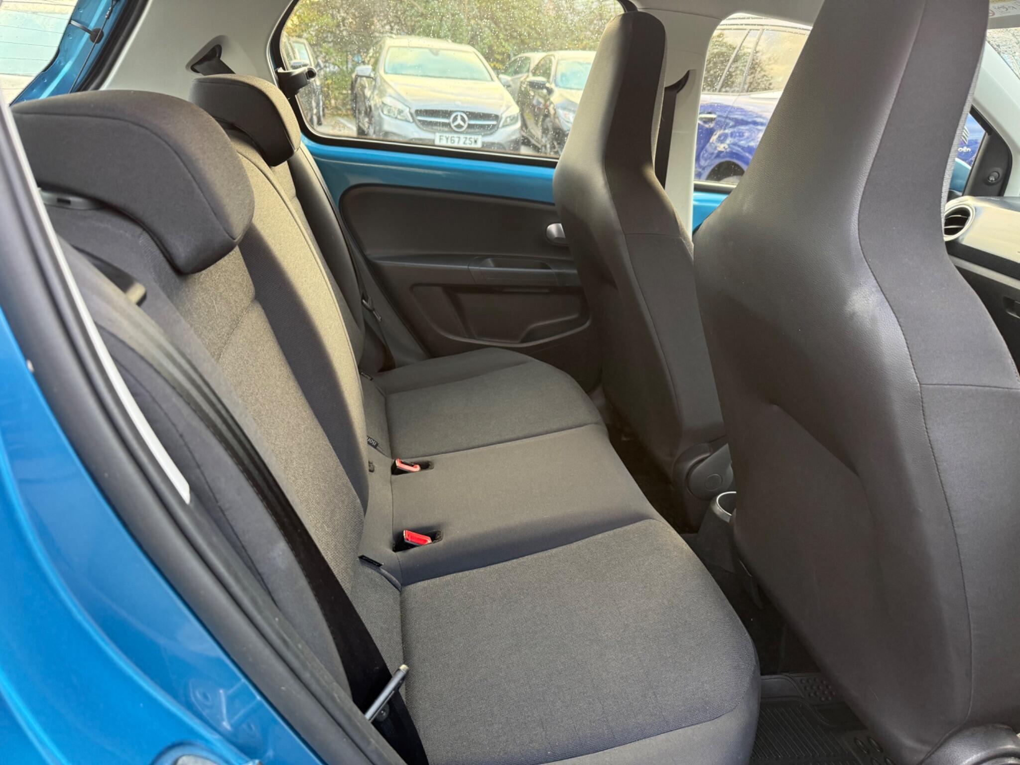 Volkswagen up! - Image 43