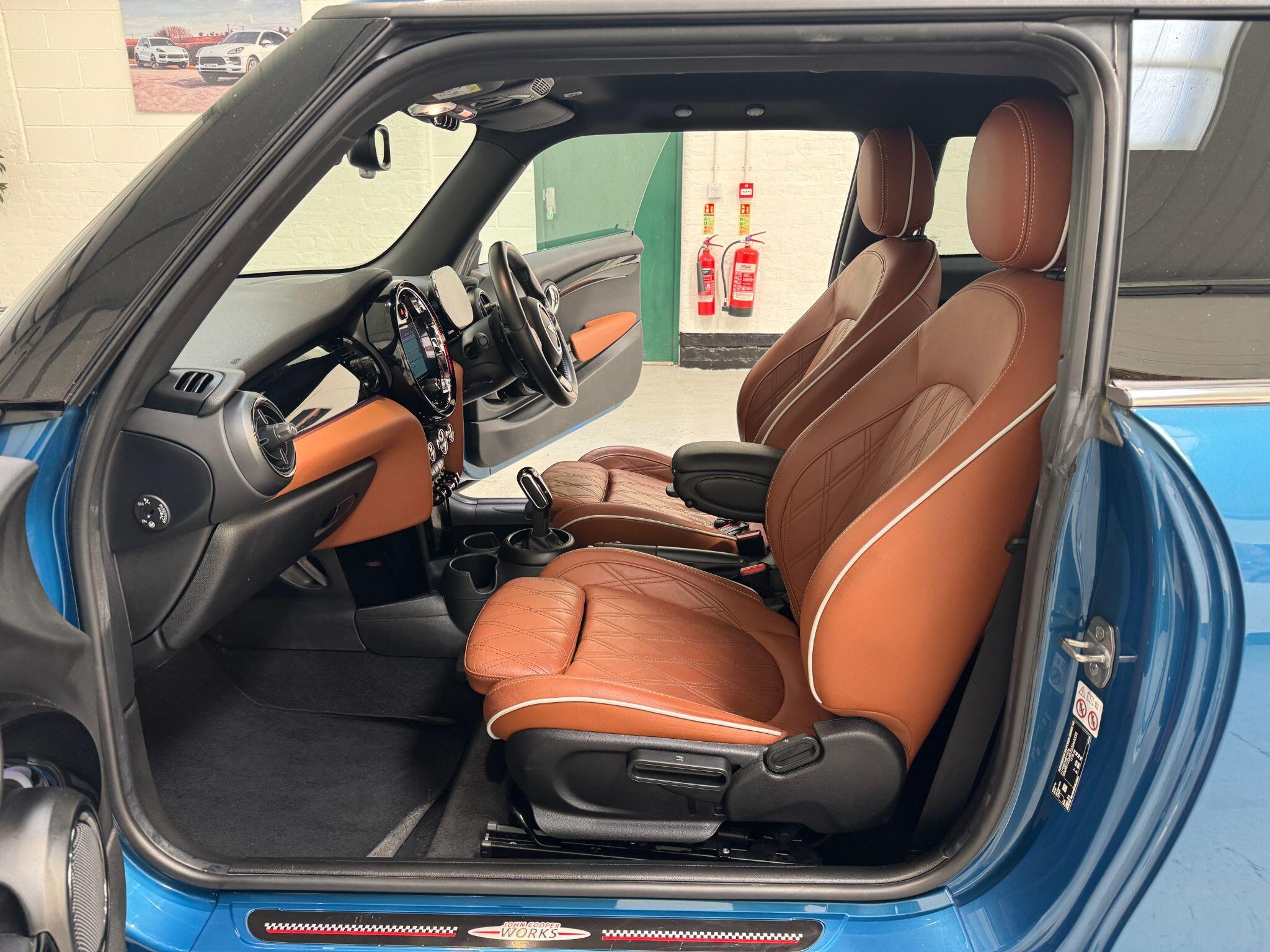 MINI Hatch - Image 72