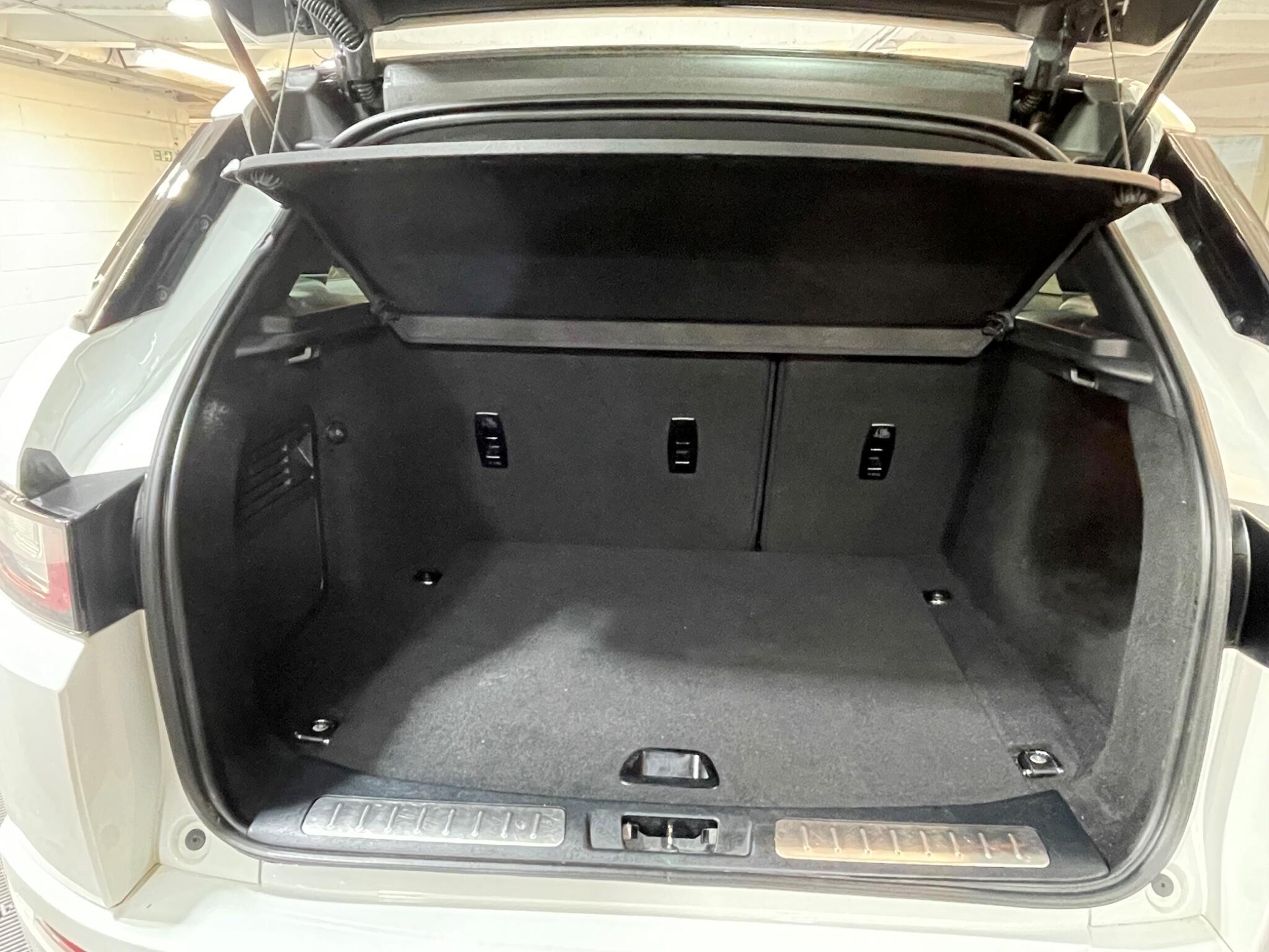 Land Rover Range Rover Evoque - Image 15