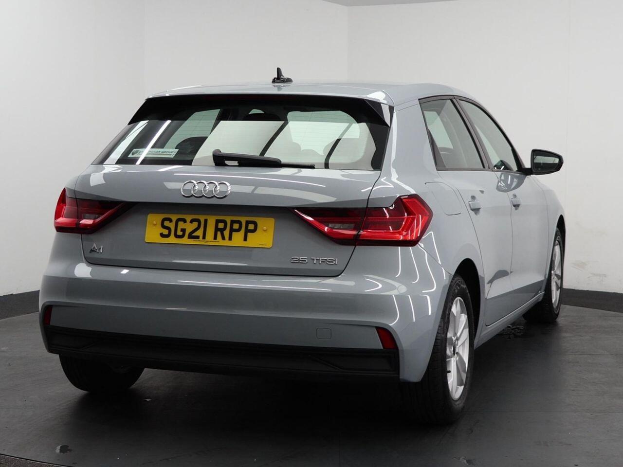 Audi A1 - Image 11