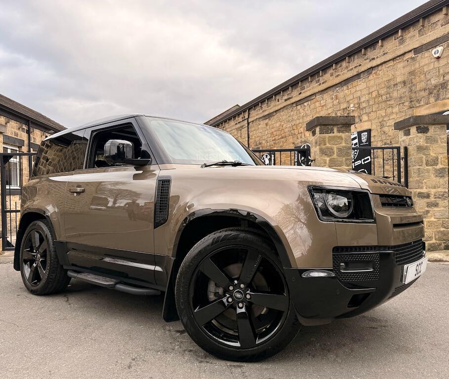 Land Rover Defender 90 - Image 5