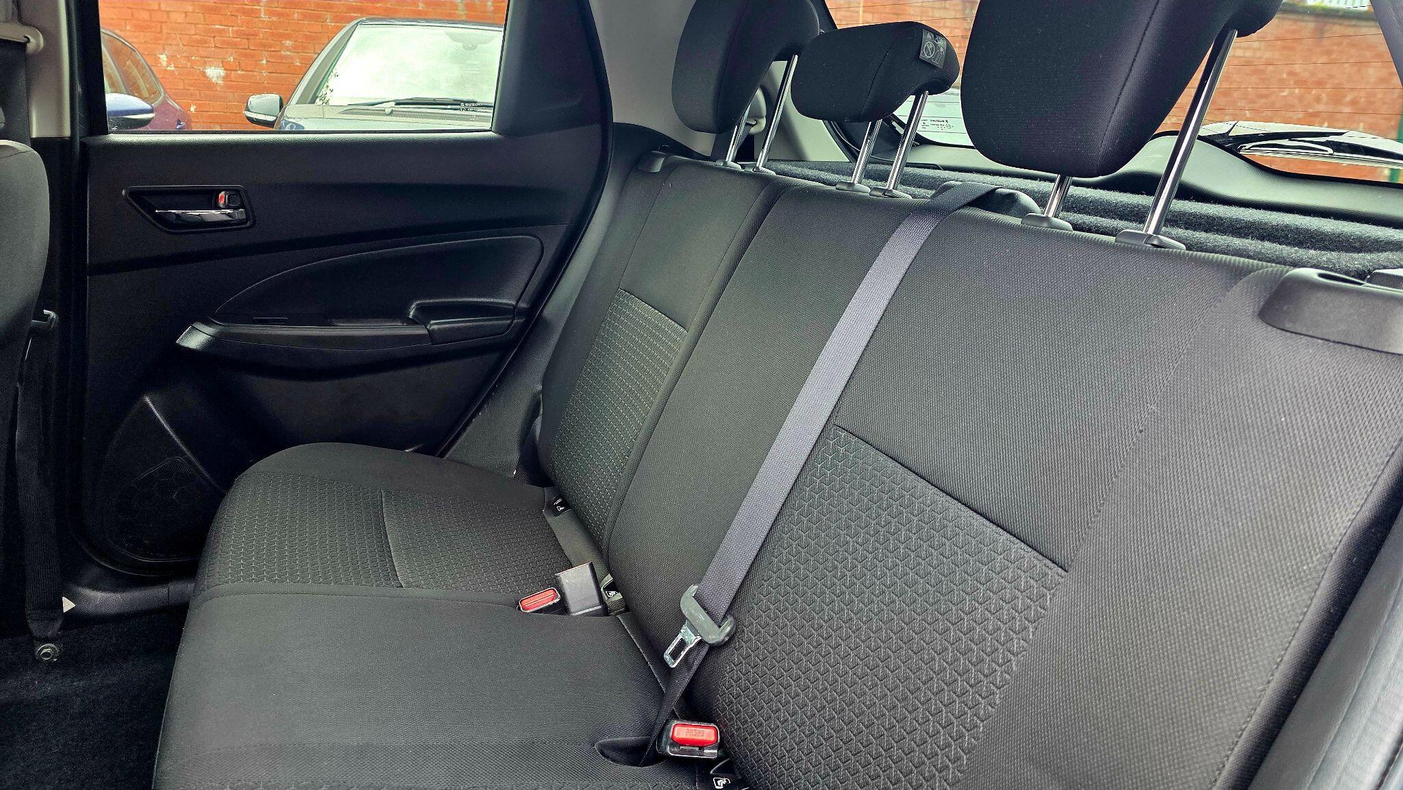 Suzuki Swift - Image 16