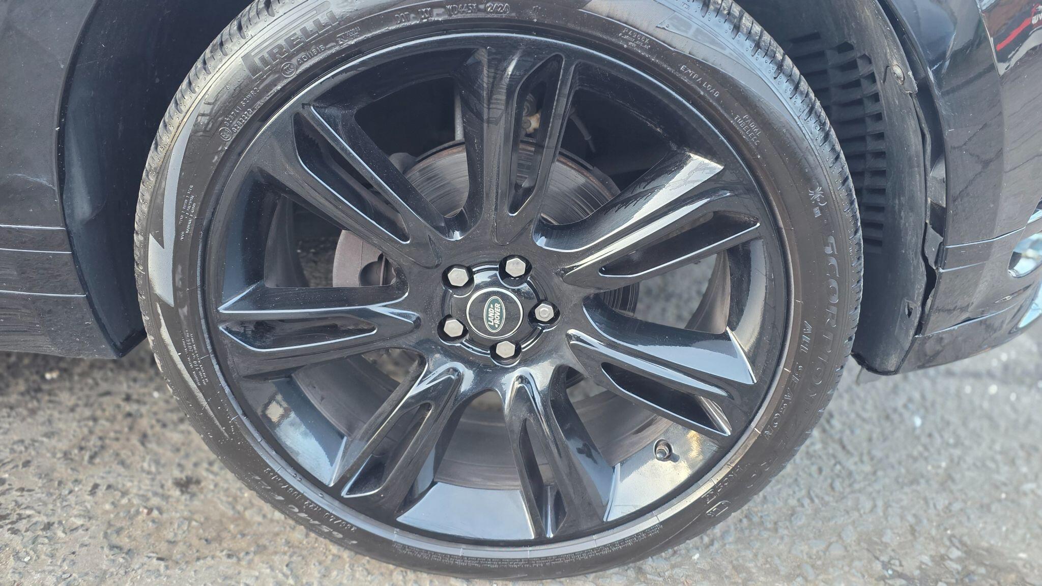 Land Rover Range Rover Velar - Image 69