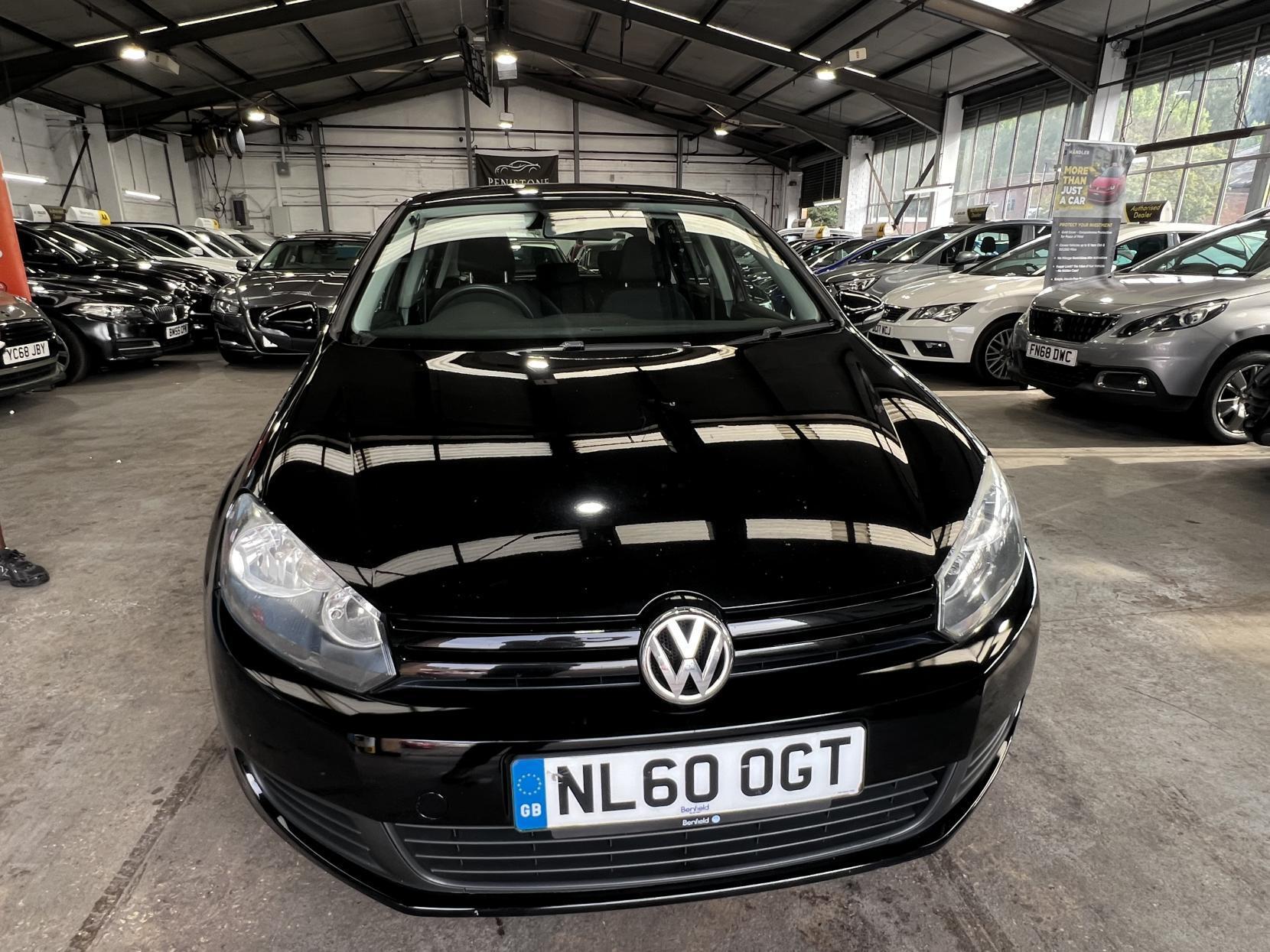 Volkswagen Golf - Image 15